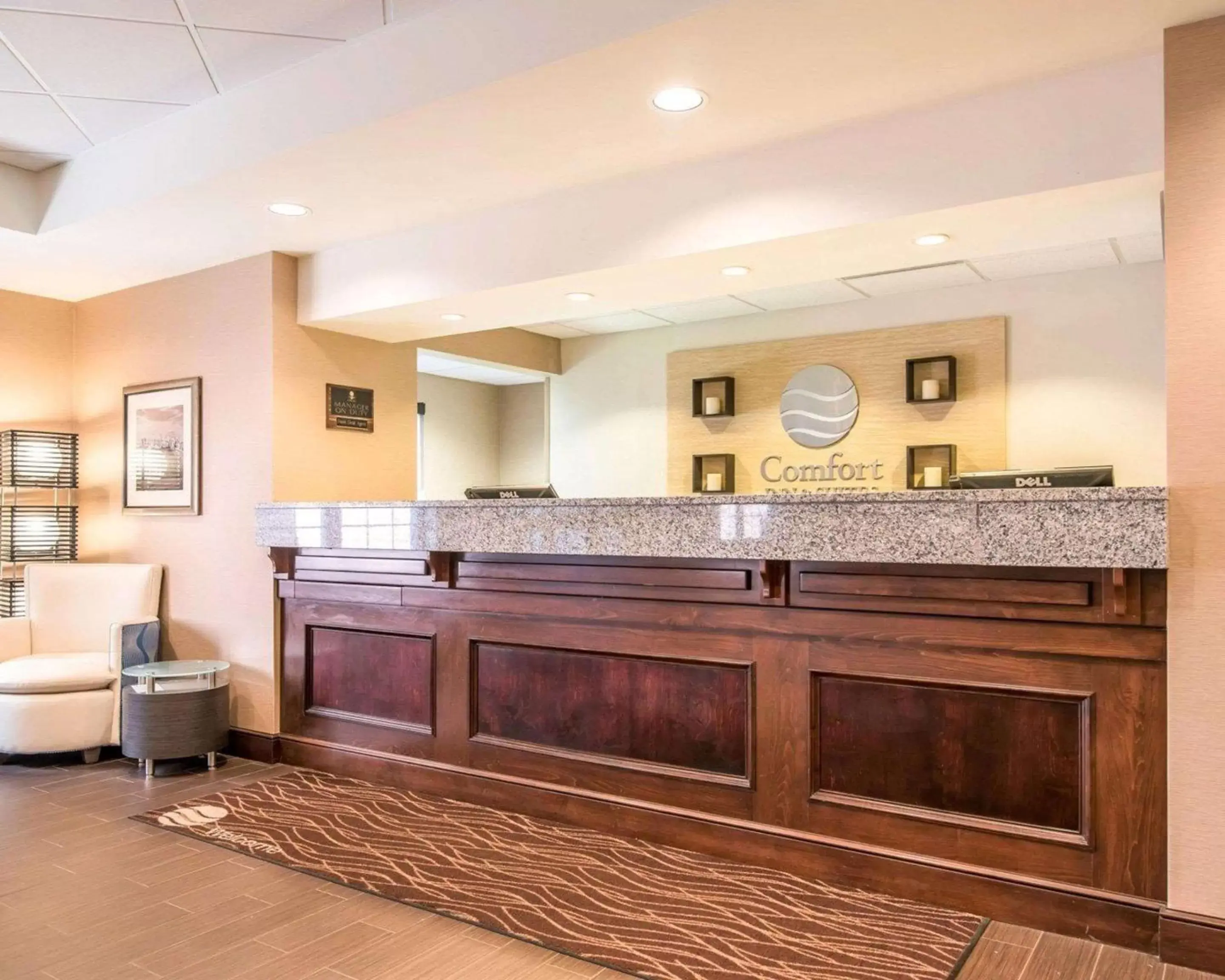 Lobby or reception, Lobby/Reception in Comfort Inn & Suites Dover-Portsmouth