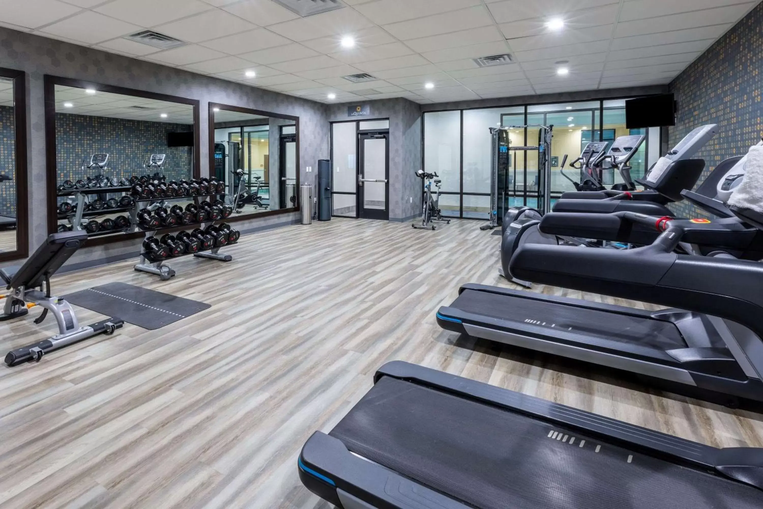 Activities, Fitness Center/Facilities in La Quinta Inn & Suites by Wyndham Frisco