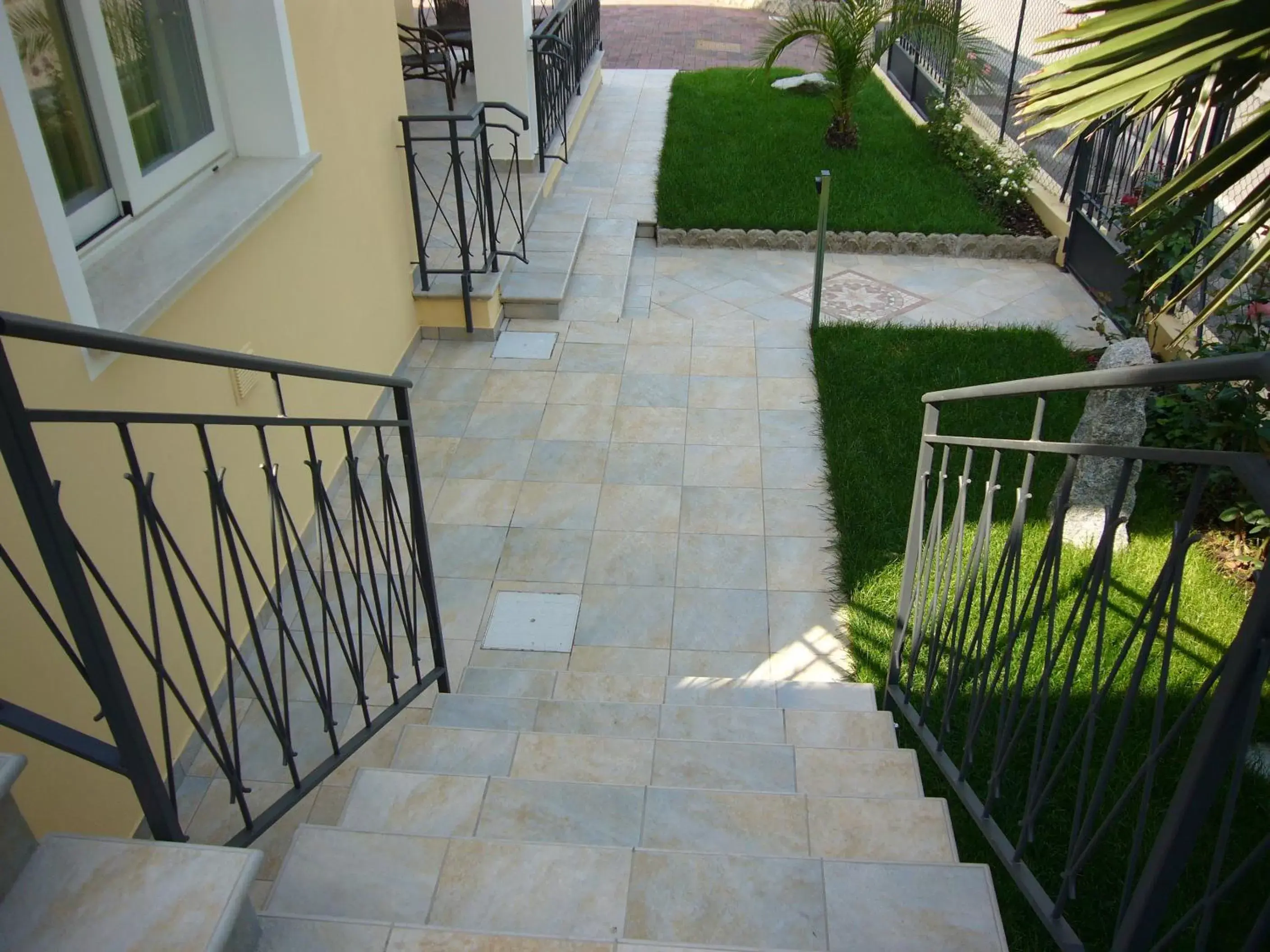 Facade/entrance, Balcony/Terrace in Trattoria Bettola