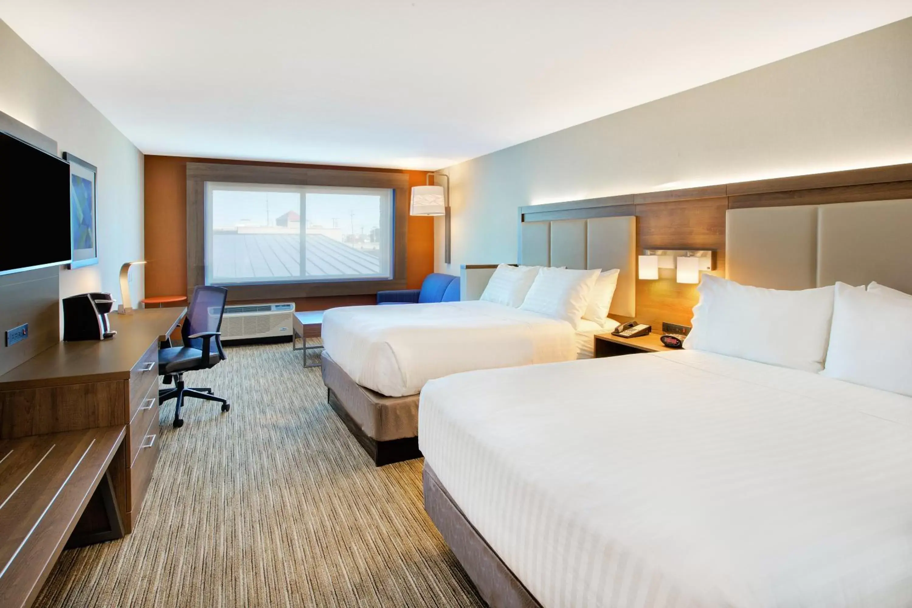 Holiday Inn Express & Suites New Castle, an IHG Hotel