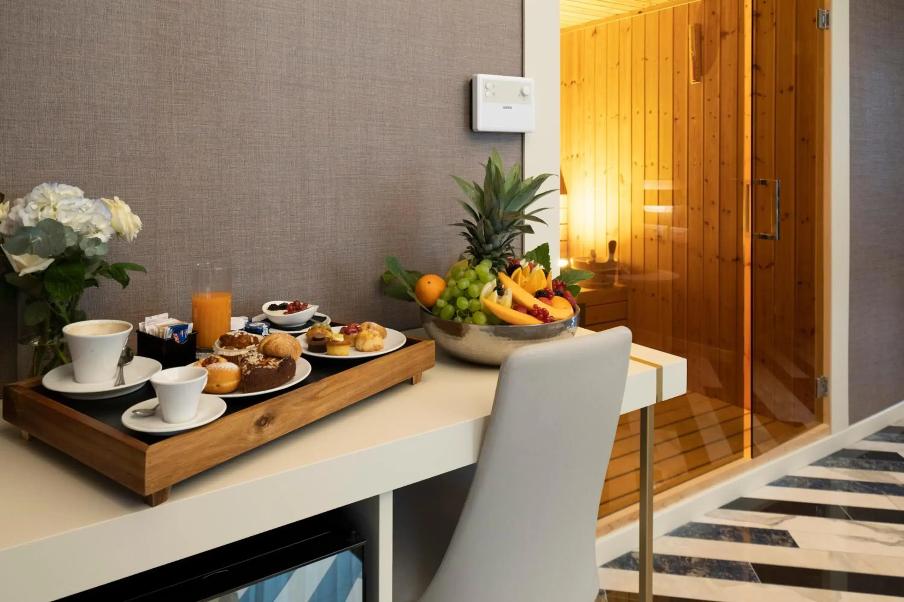 Junior Suite with Sauna in Hotel Cala Moresca Junior Suite with Sauna in Hotel Cala Moresca