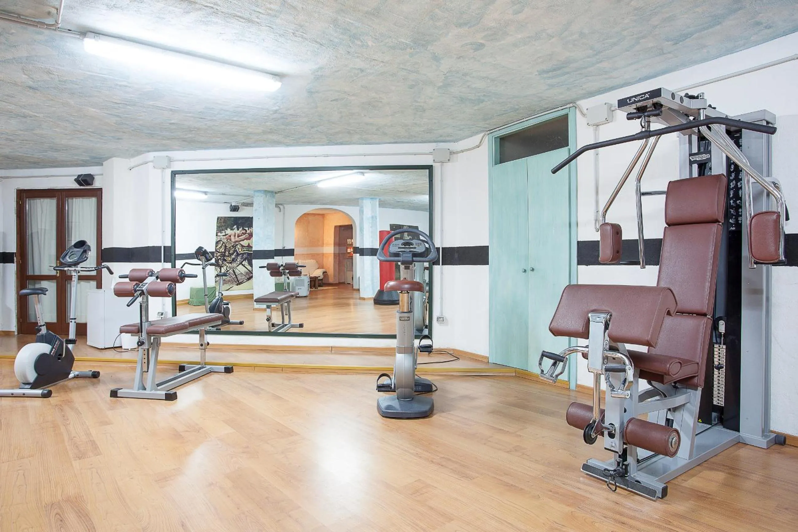 Fitness centre/facilities in Hotel Stefania Boutique Hotel by the Beach