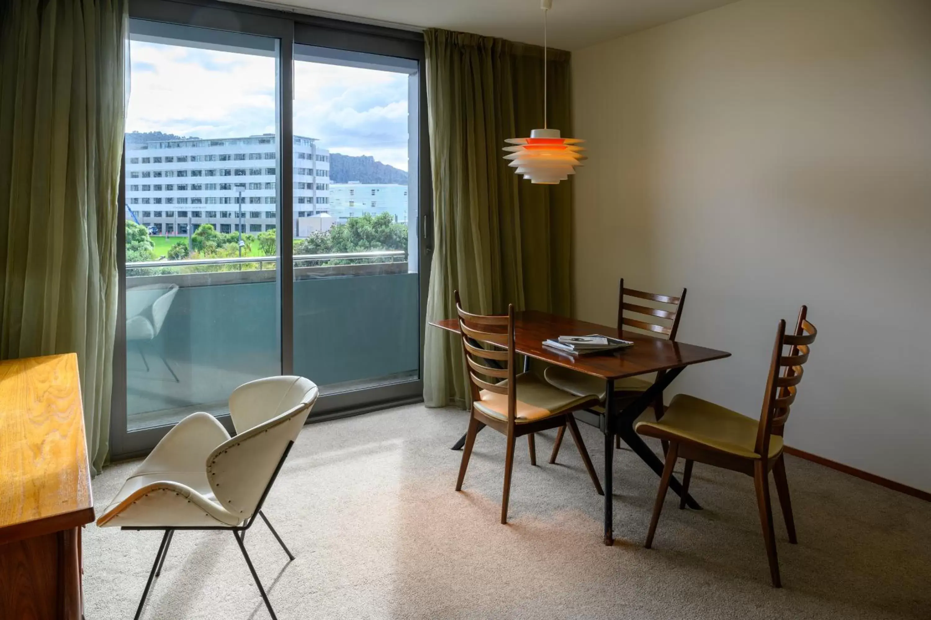 Natural landscape, Dining Area in Ohtel Wellington