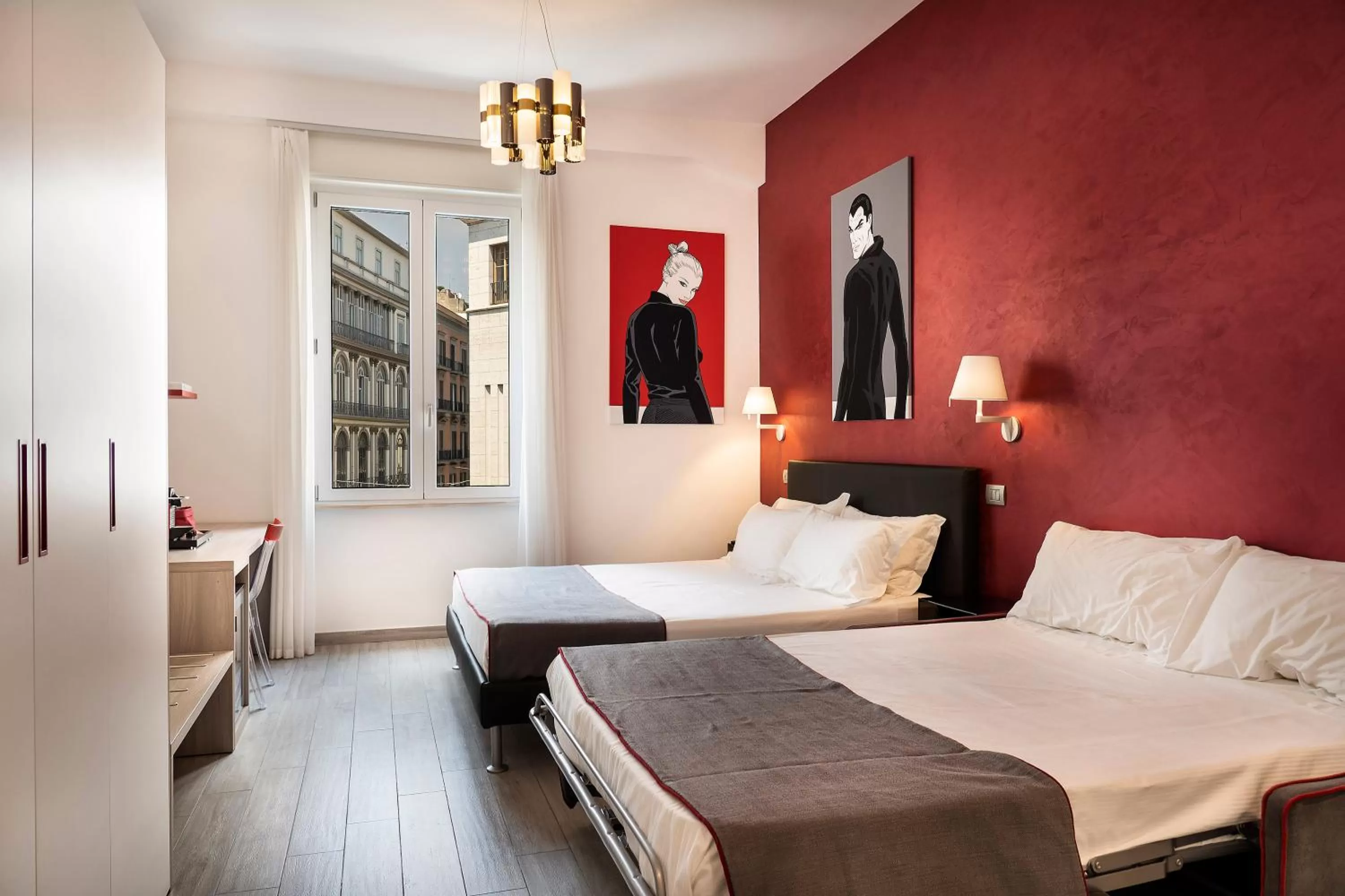 Bed in IstayinToledo Luxury Guest House