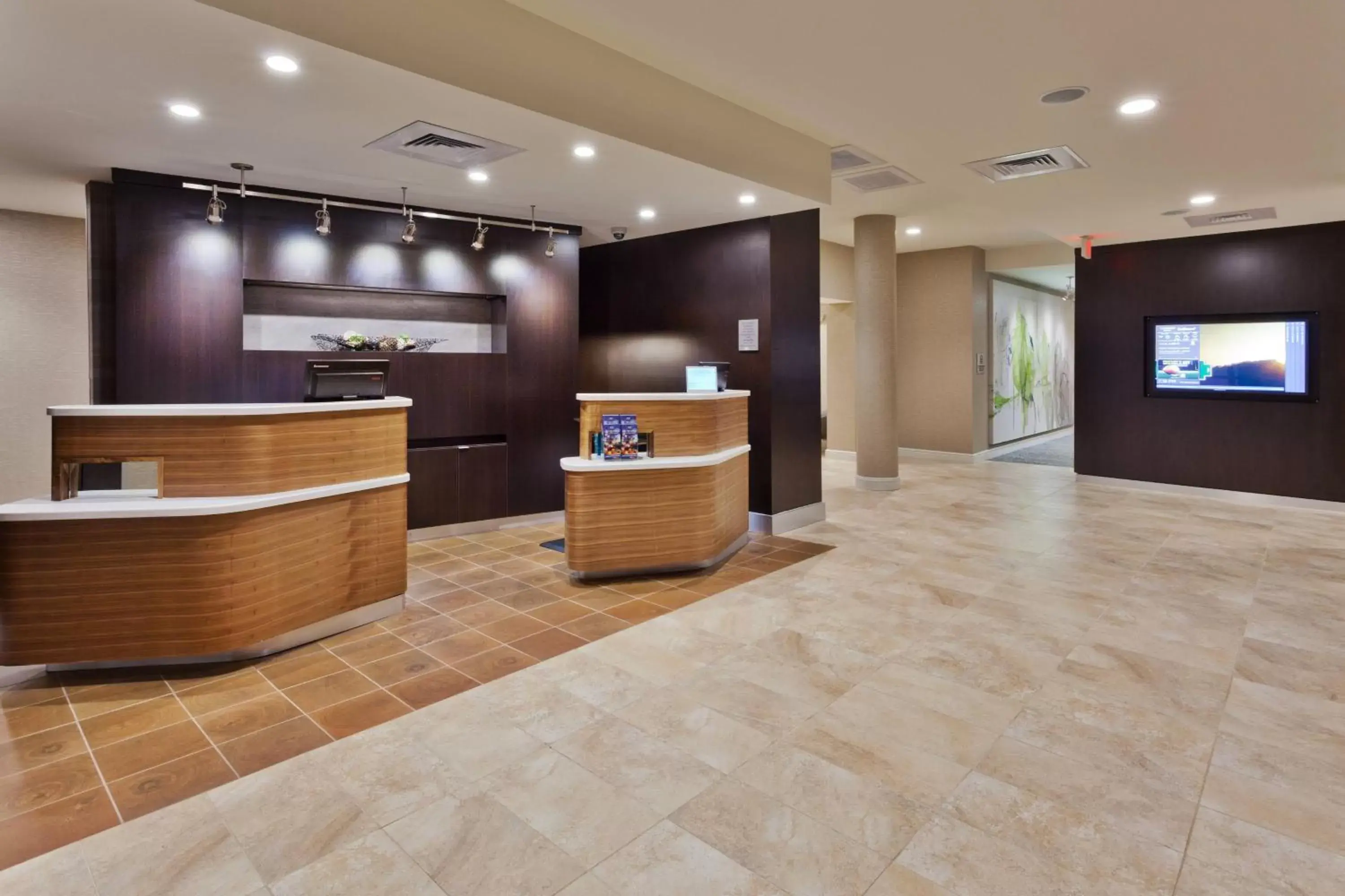 Property building, Lobby/Reception in Courtyard by Marriott Auburn