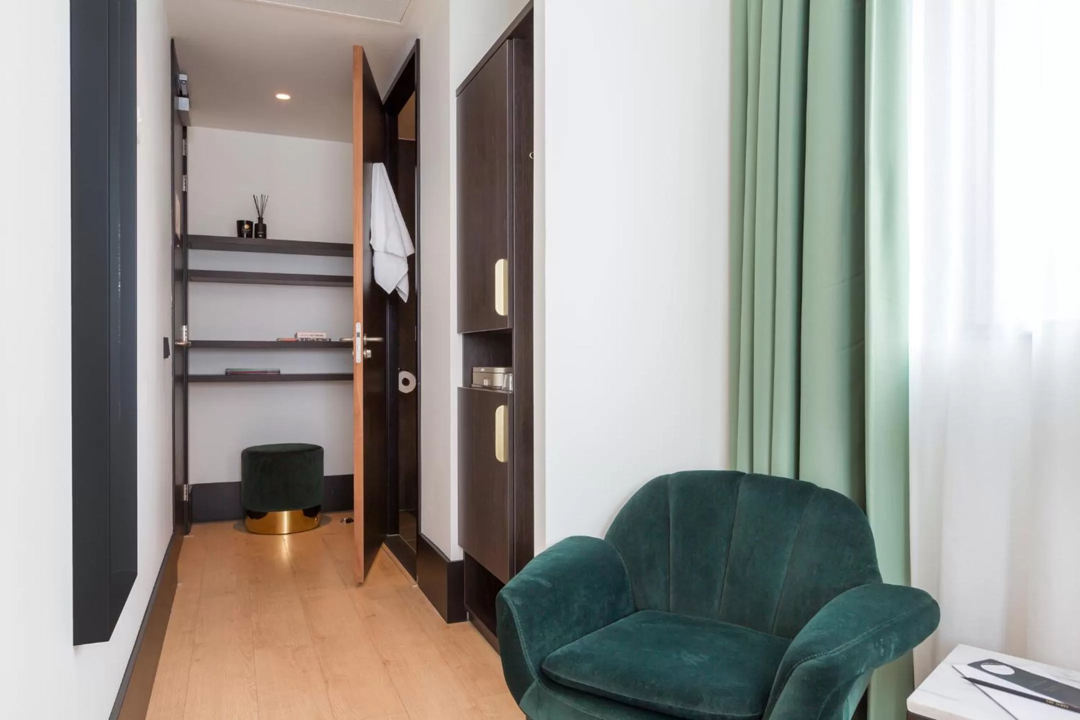 Seating area in The James Rotterdam