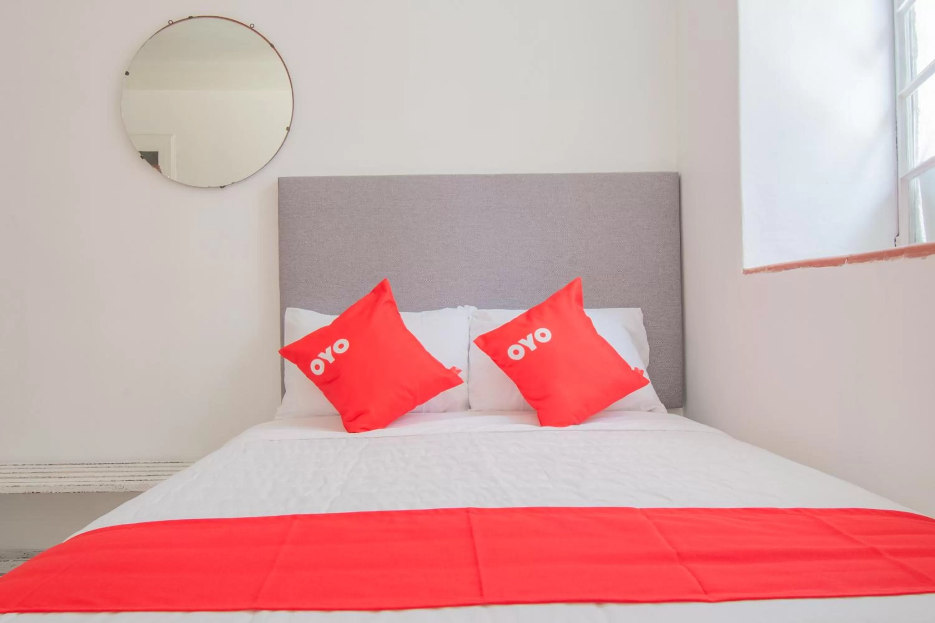 Bedroom, Bed in Hotel Imperial