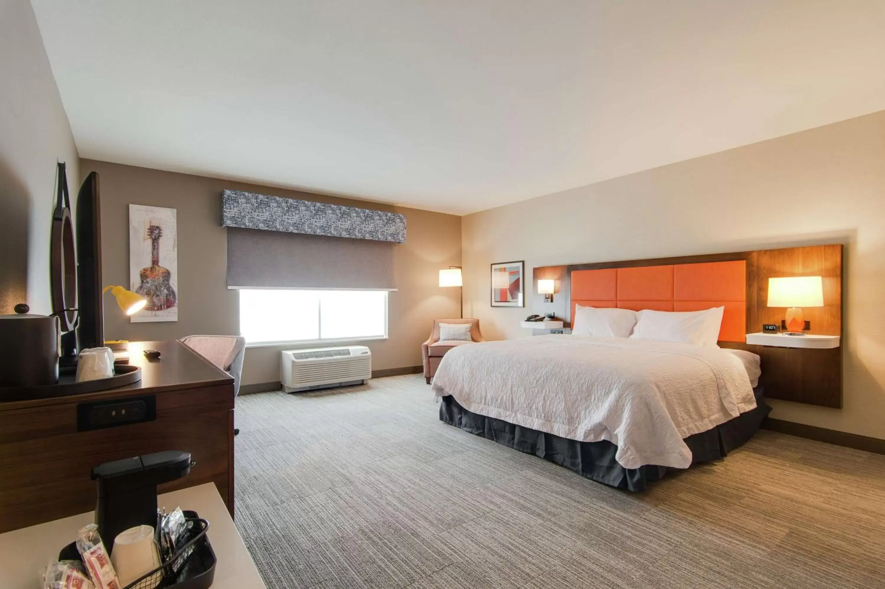 Bedroom, Bed in Hampton Inn & Suites by Hilton Nashville North Skyline