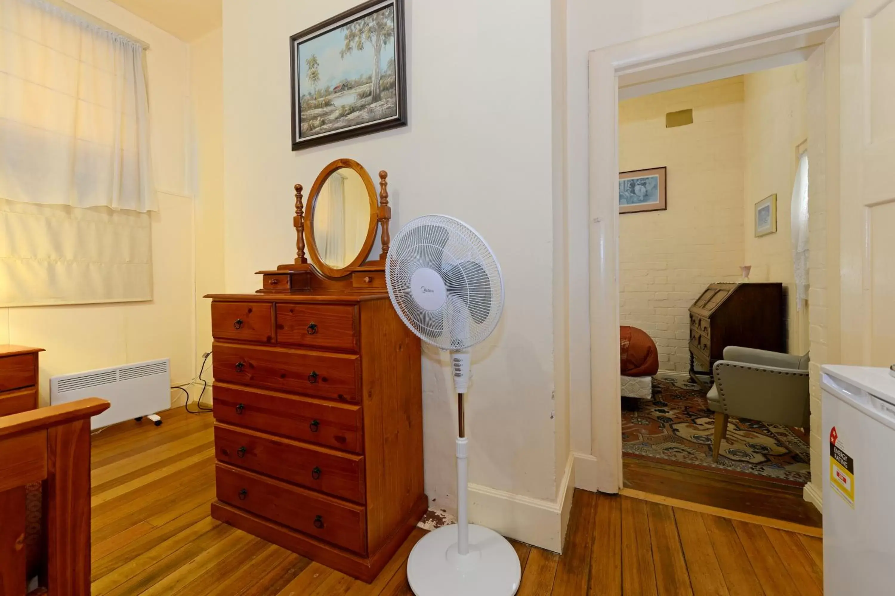 Bedroom, Seating Area in Edinburgh Gallery Bed & Breakfast