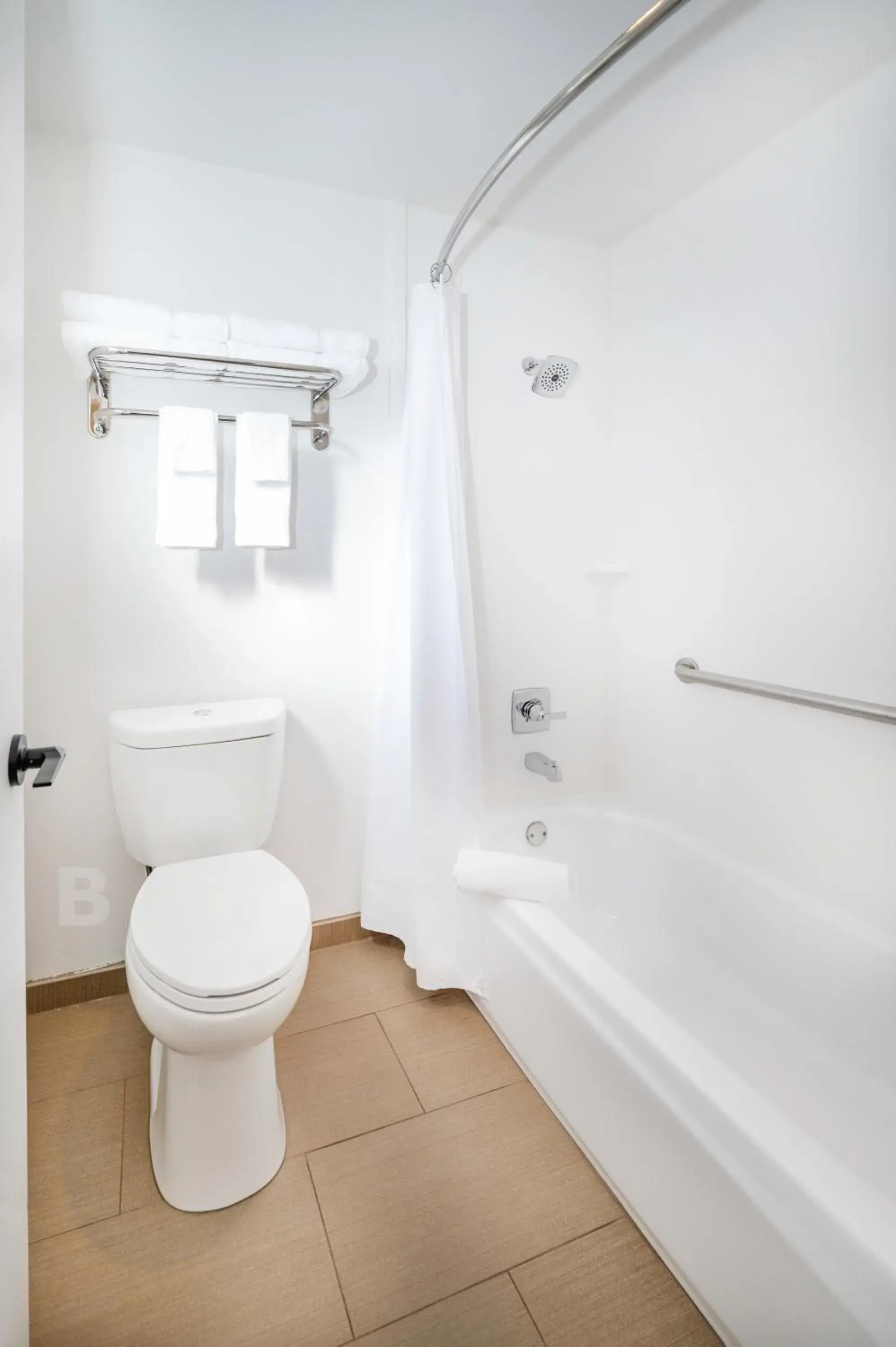 Shower, Bathroom in Anacortes Inn