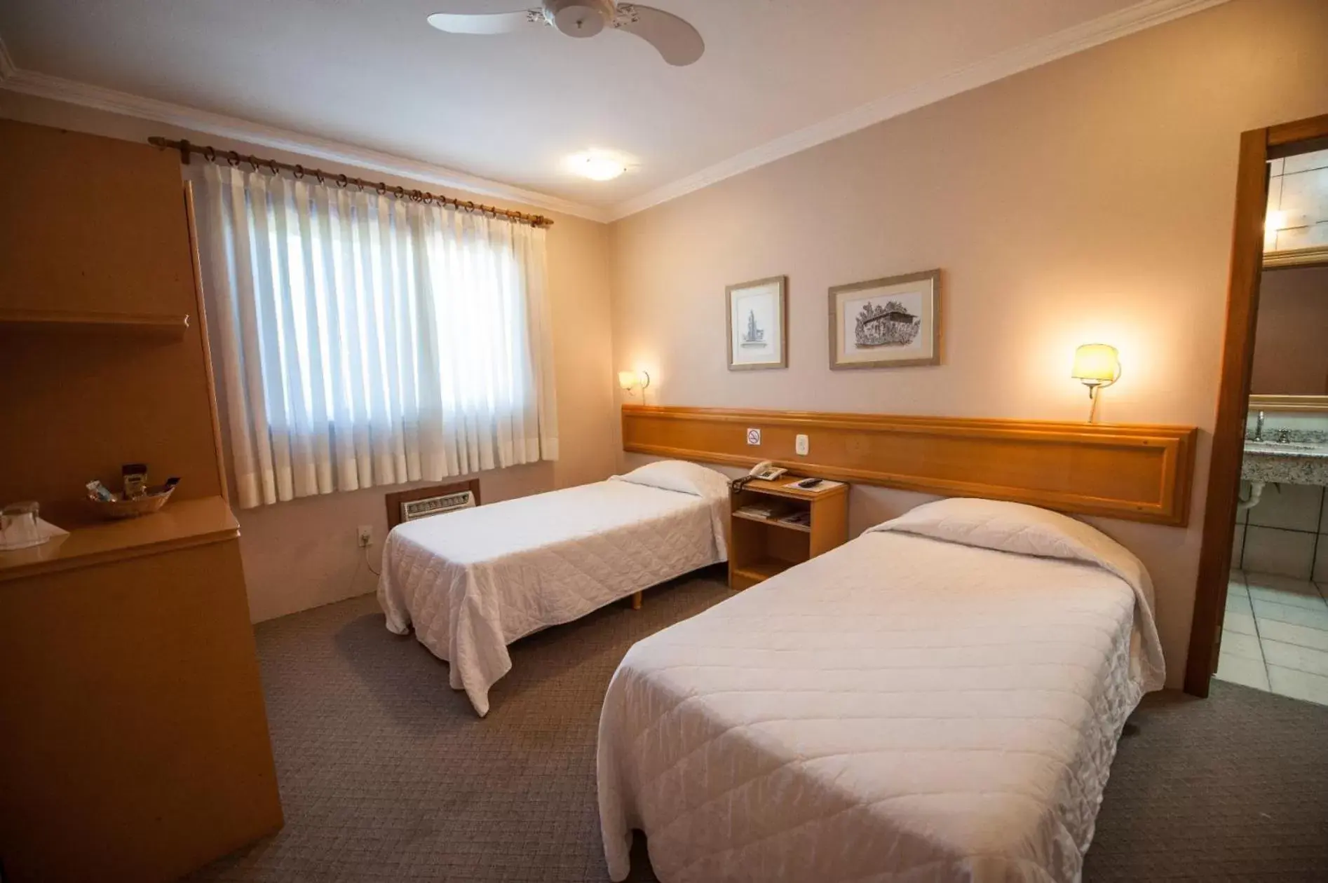 Bed in Farina Park Hotel Bed in Farina Park Hotel