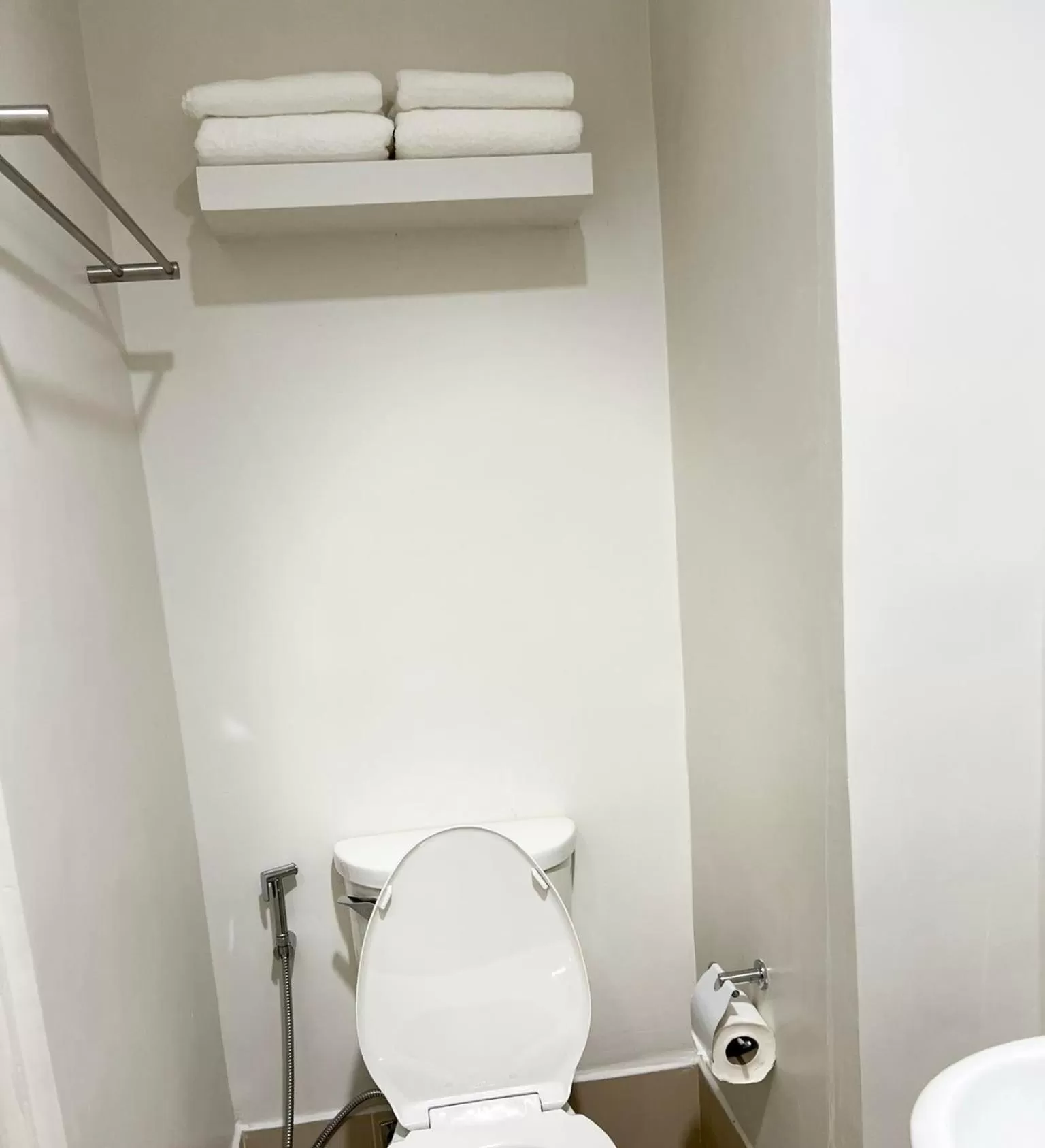 Toilet in Studio with mountain view, near Limketkai mall in Prime Cagayan de Oro