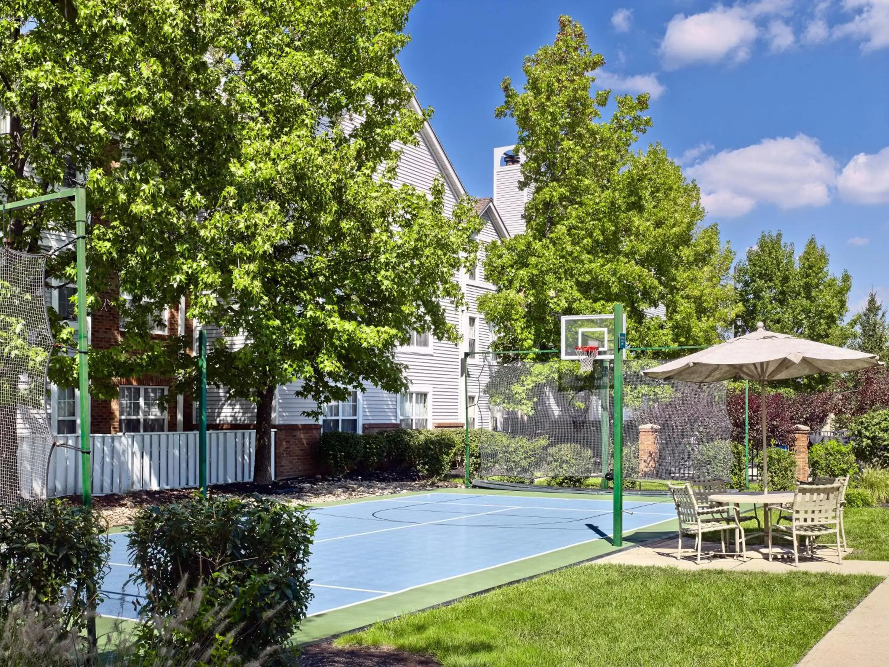 Patio, Swimming Pool in Sonesta ES Suites Cleveland Westlake