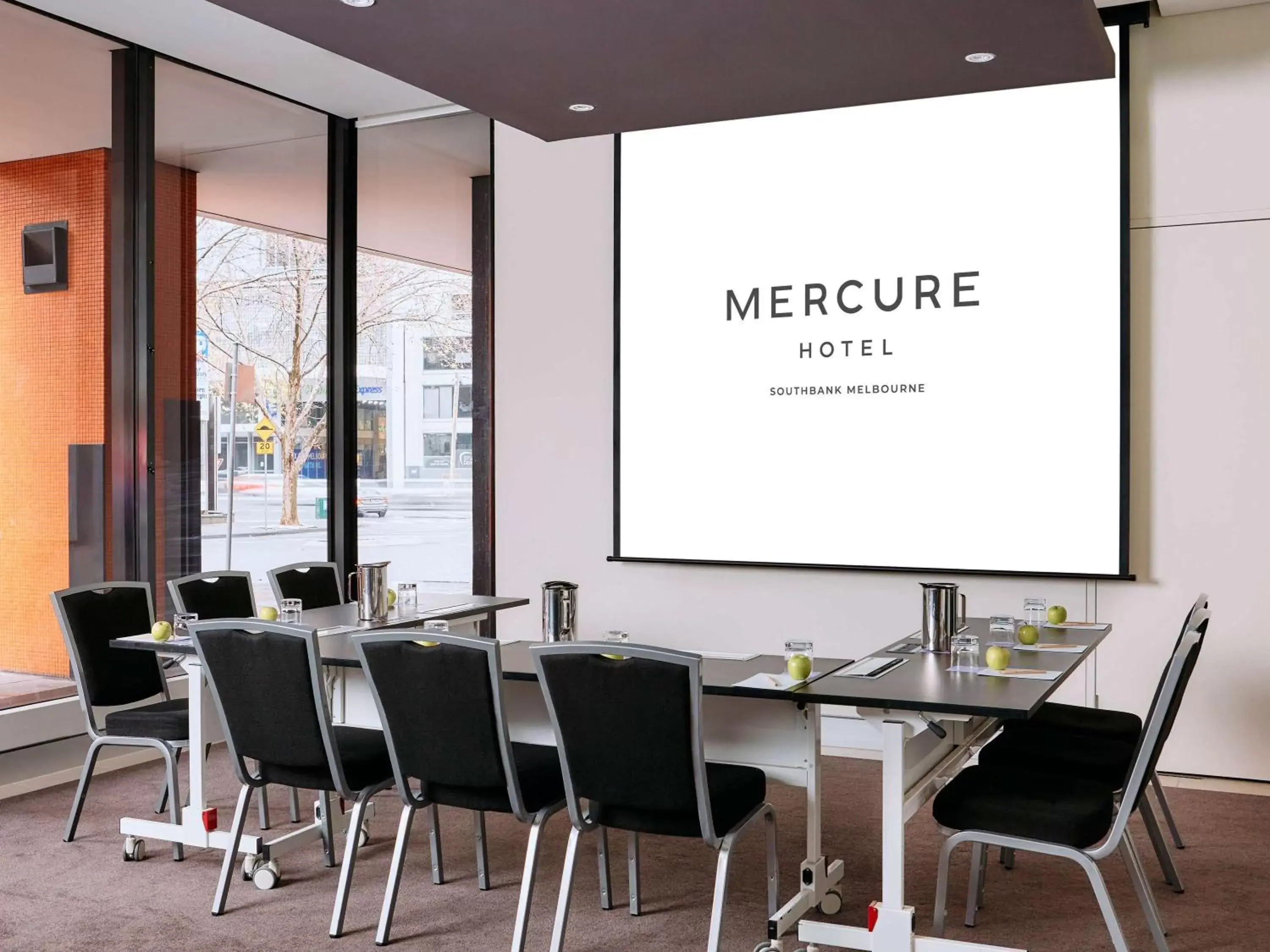 Meeting/conference room in Mercure Melbourne Southbank