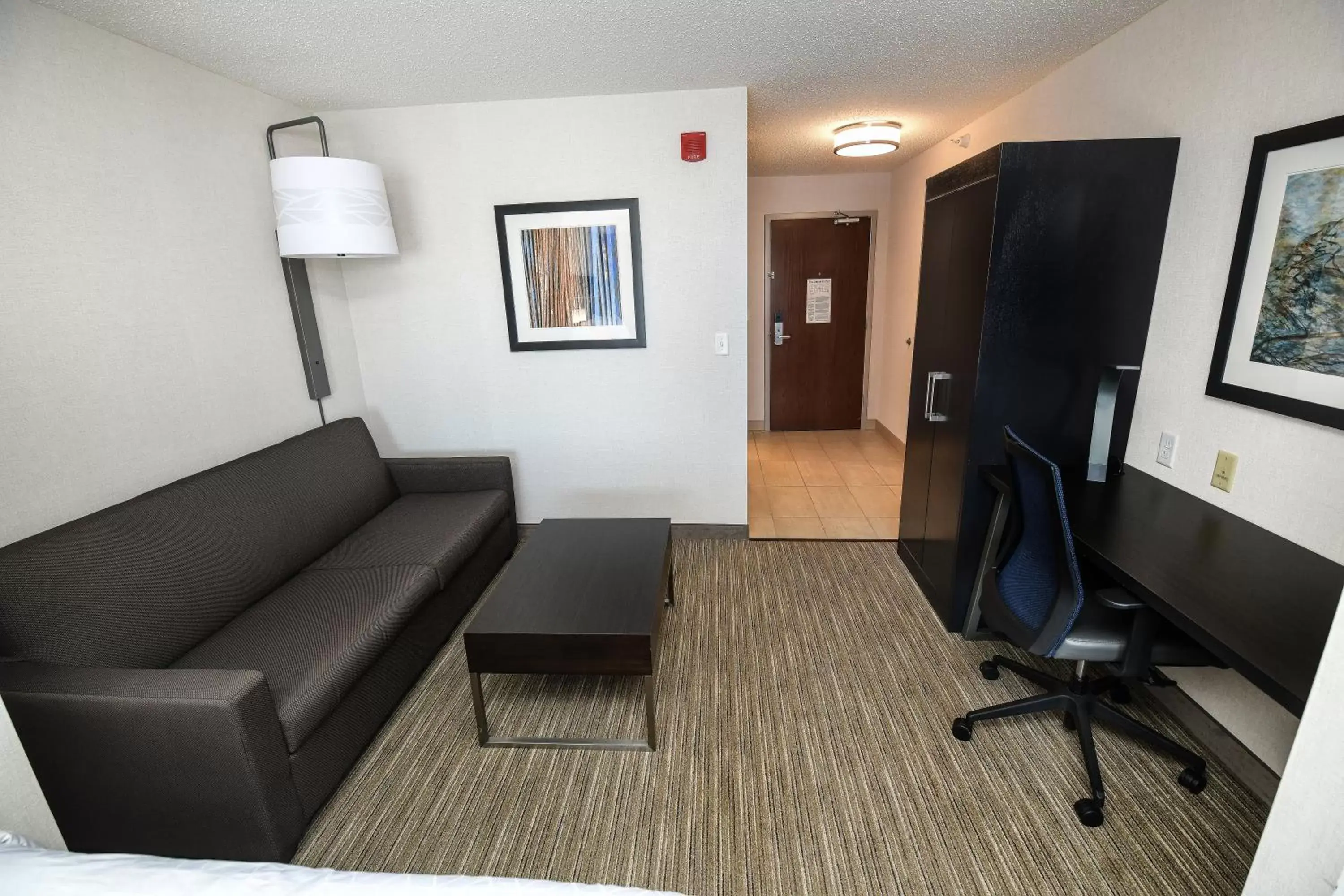 Photo of the whole room, Seating Area in Holiday Inn Express Hotel & Suites Grand Forks, an IHG Hotel