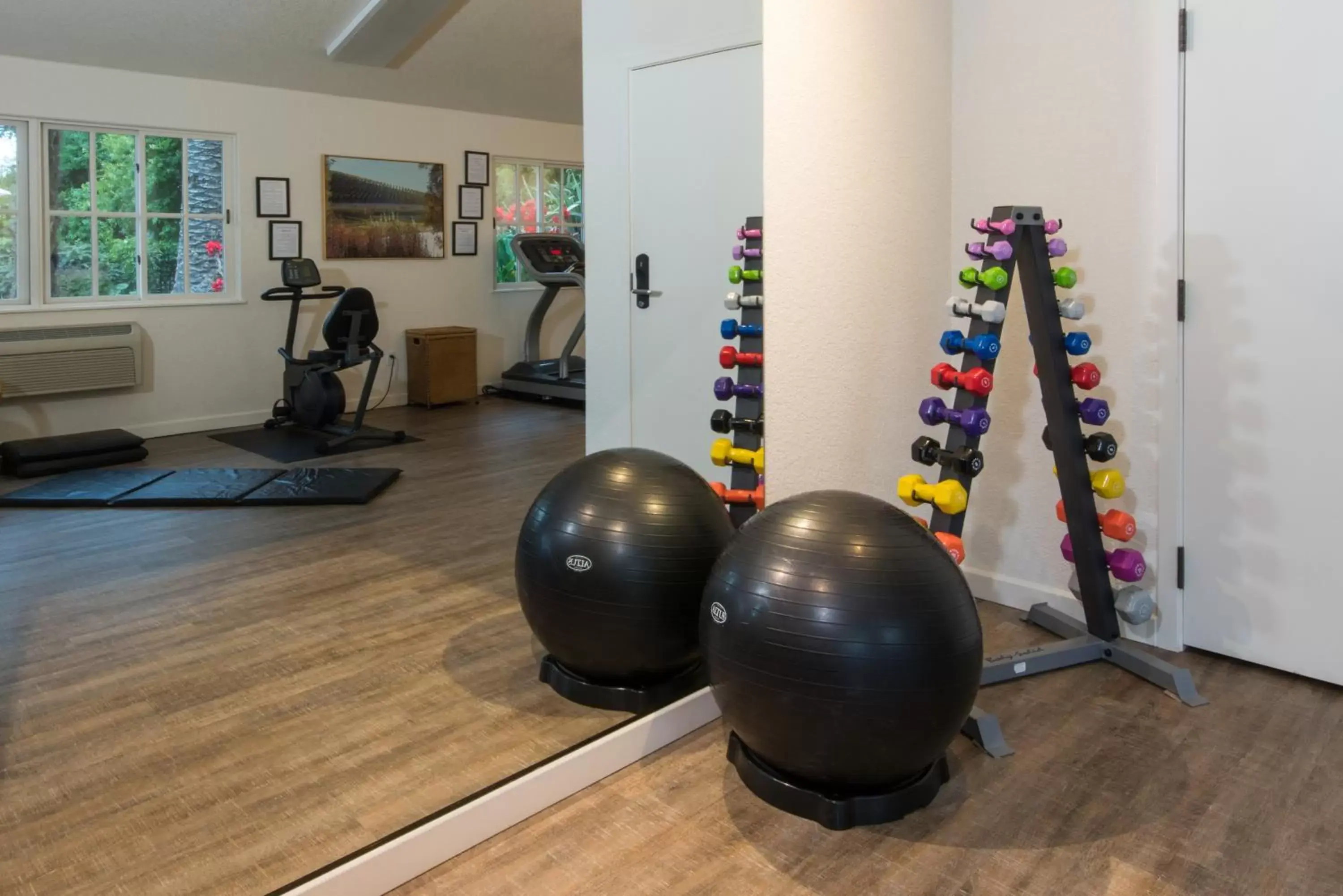 Fitness centre/facilities, Fitness Center/Facilities in El Pueblo Inn