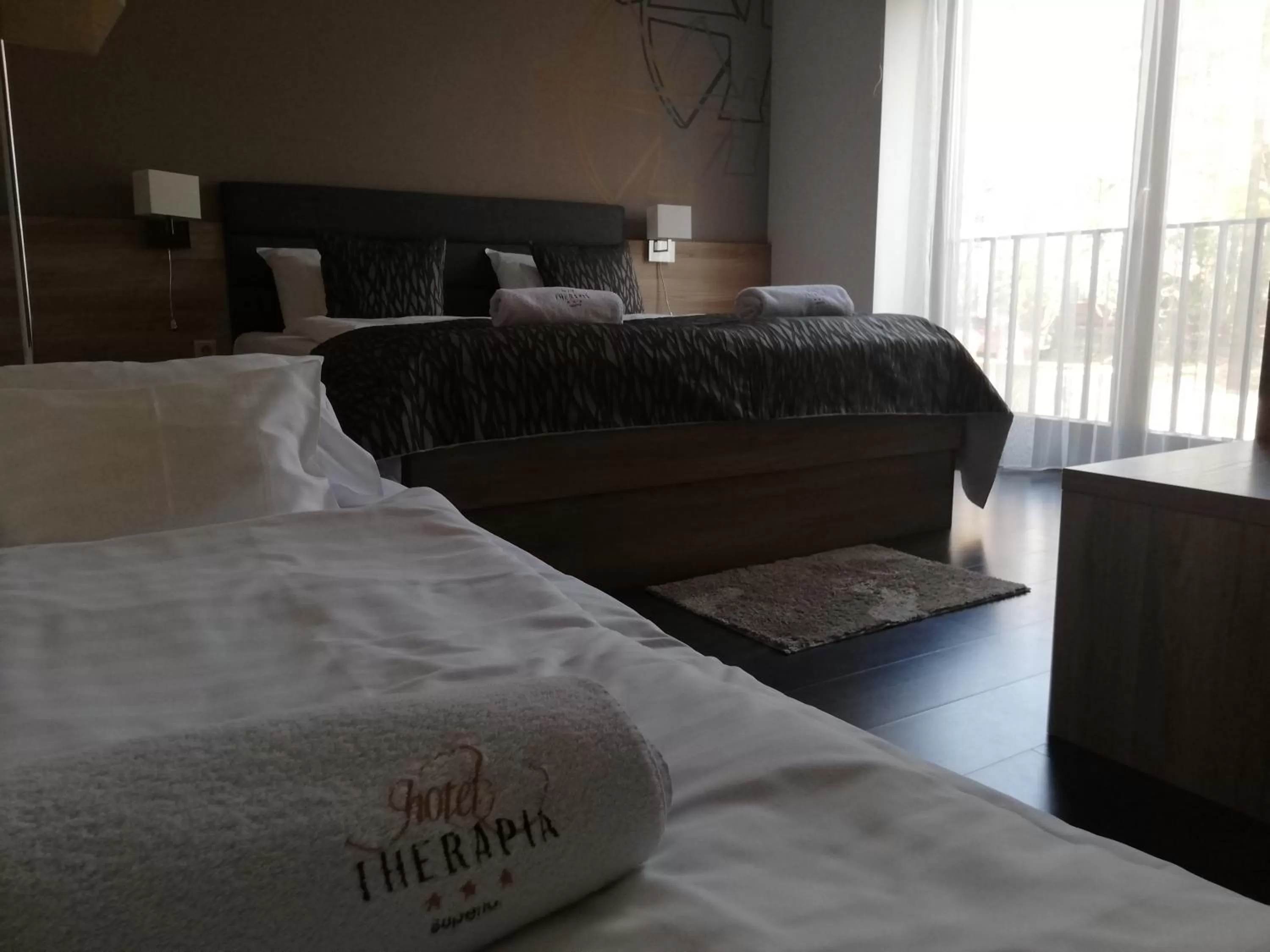Photo of the whole room, Bed in Hotel Therapia