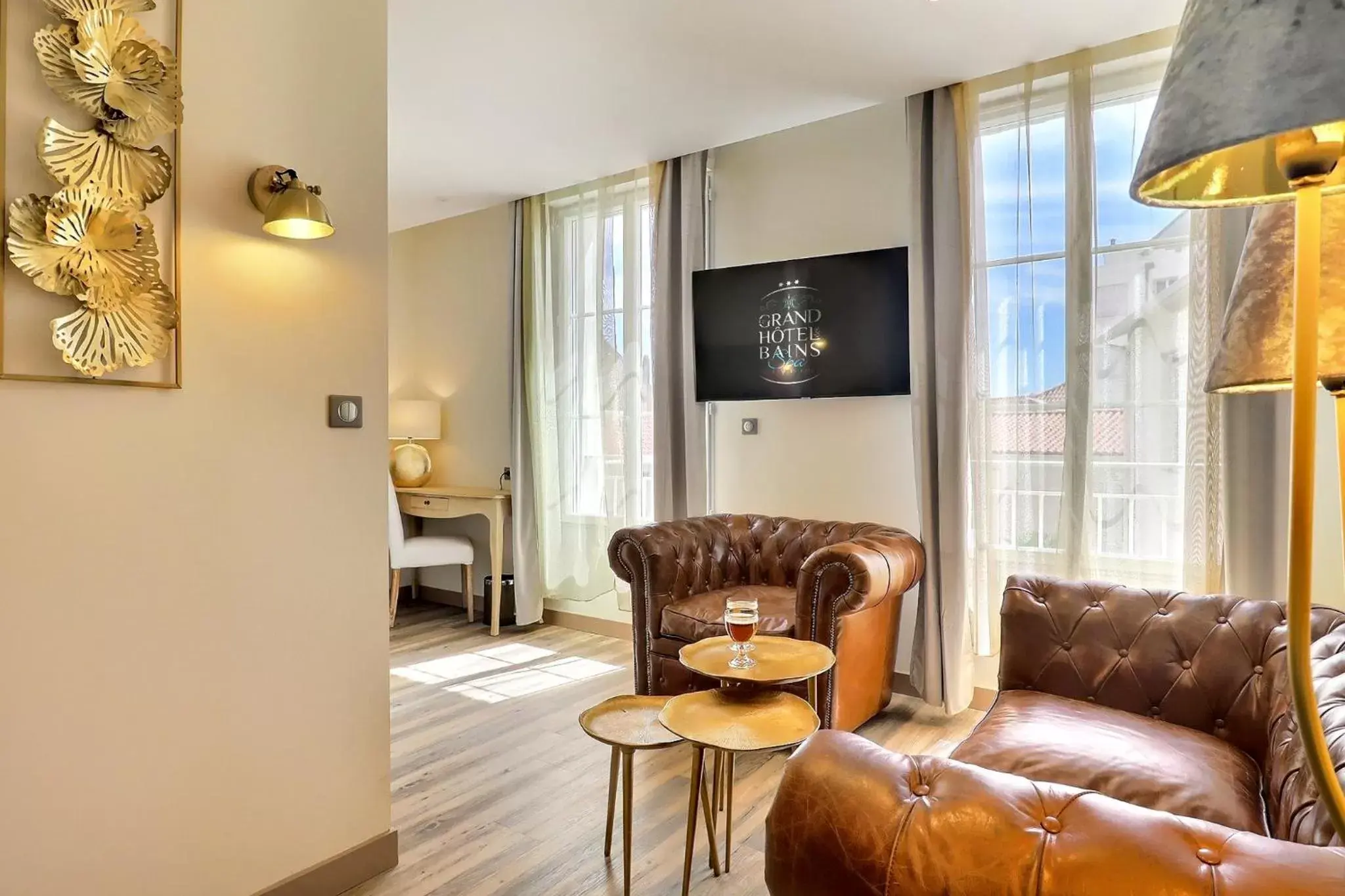 Living room, Seating Area in Grand Hôtel des Bains SPA