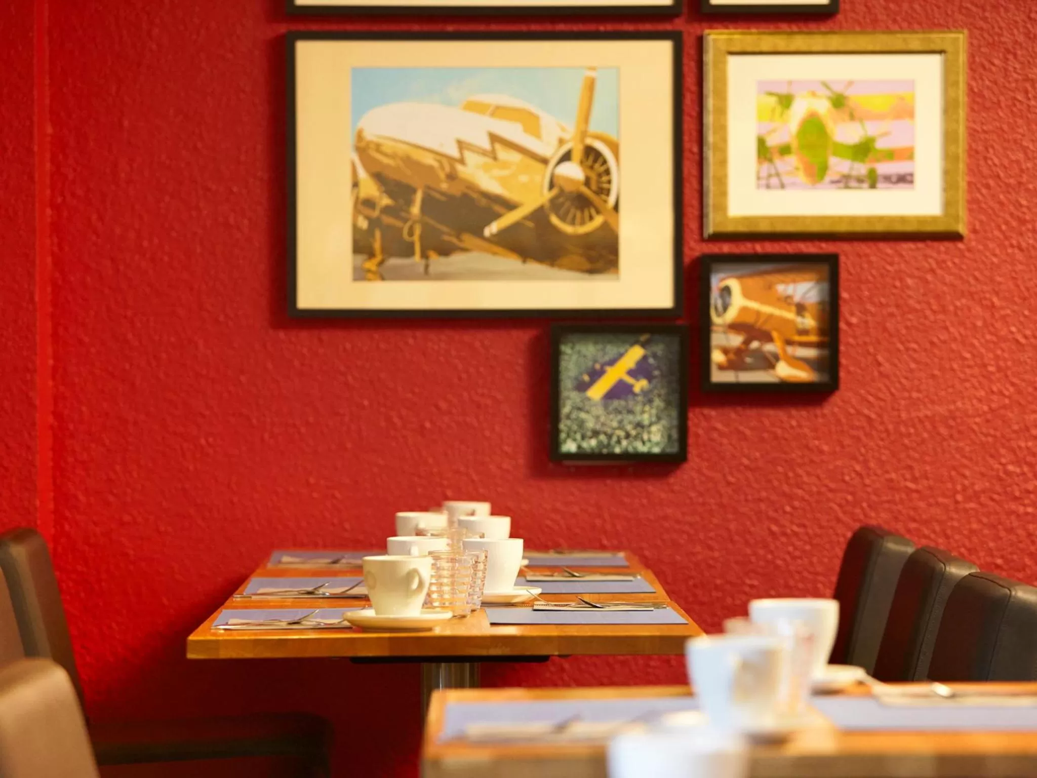 Restaurant/places to eat in Kyriad Hôtel Orly Aéroport - Athis Mons