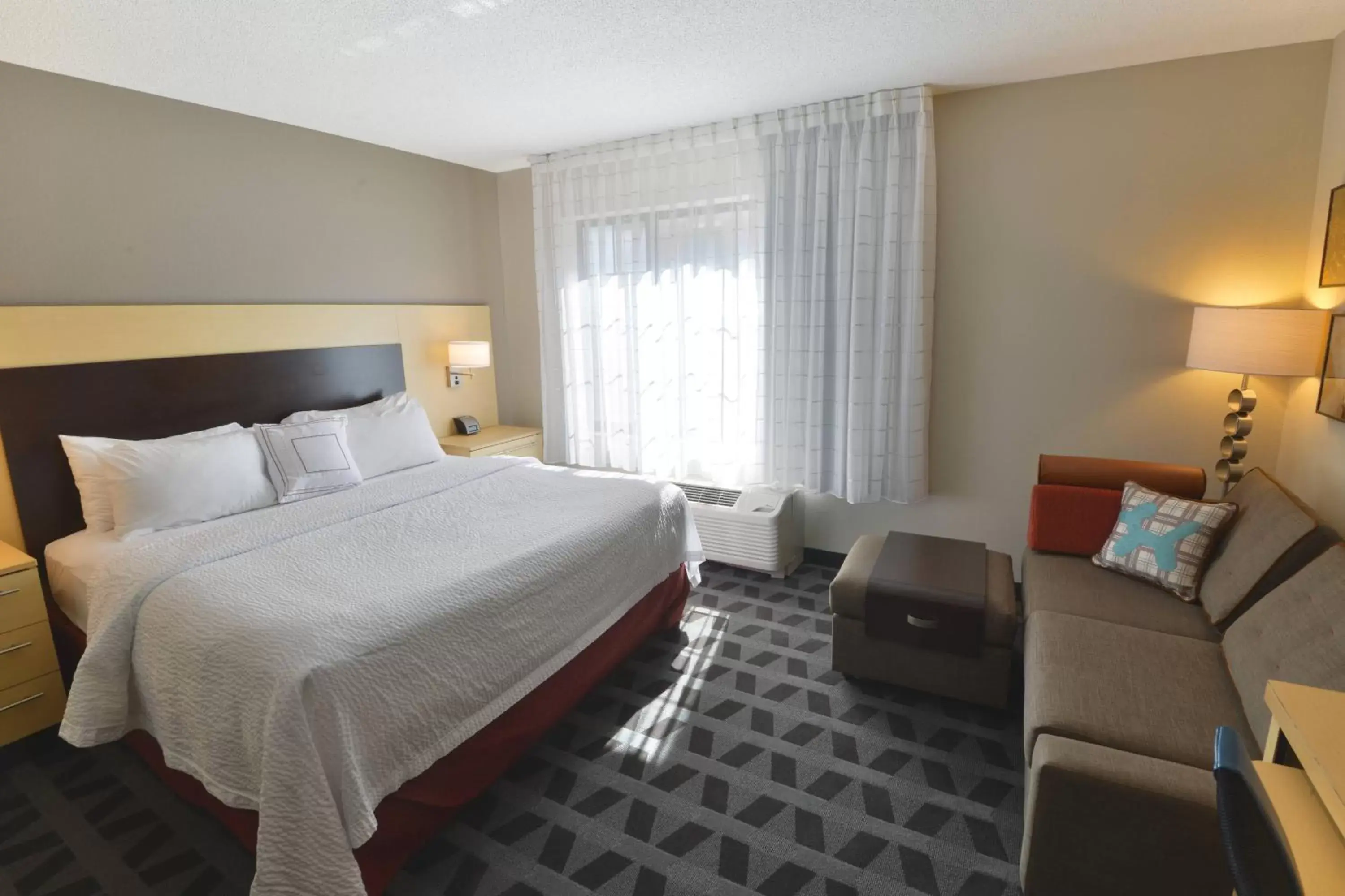 Bedroom, Bed in TownePlace Suites by Marriott Williamsport