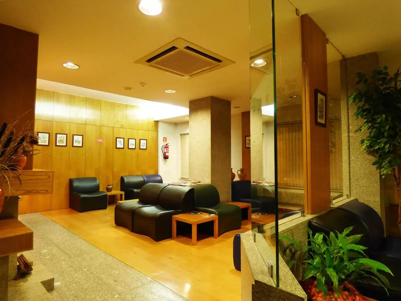 Communal lounge/ TV room in Hotel Nordeste Shalom