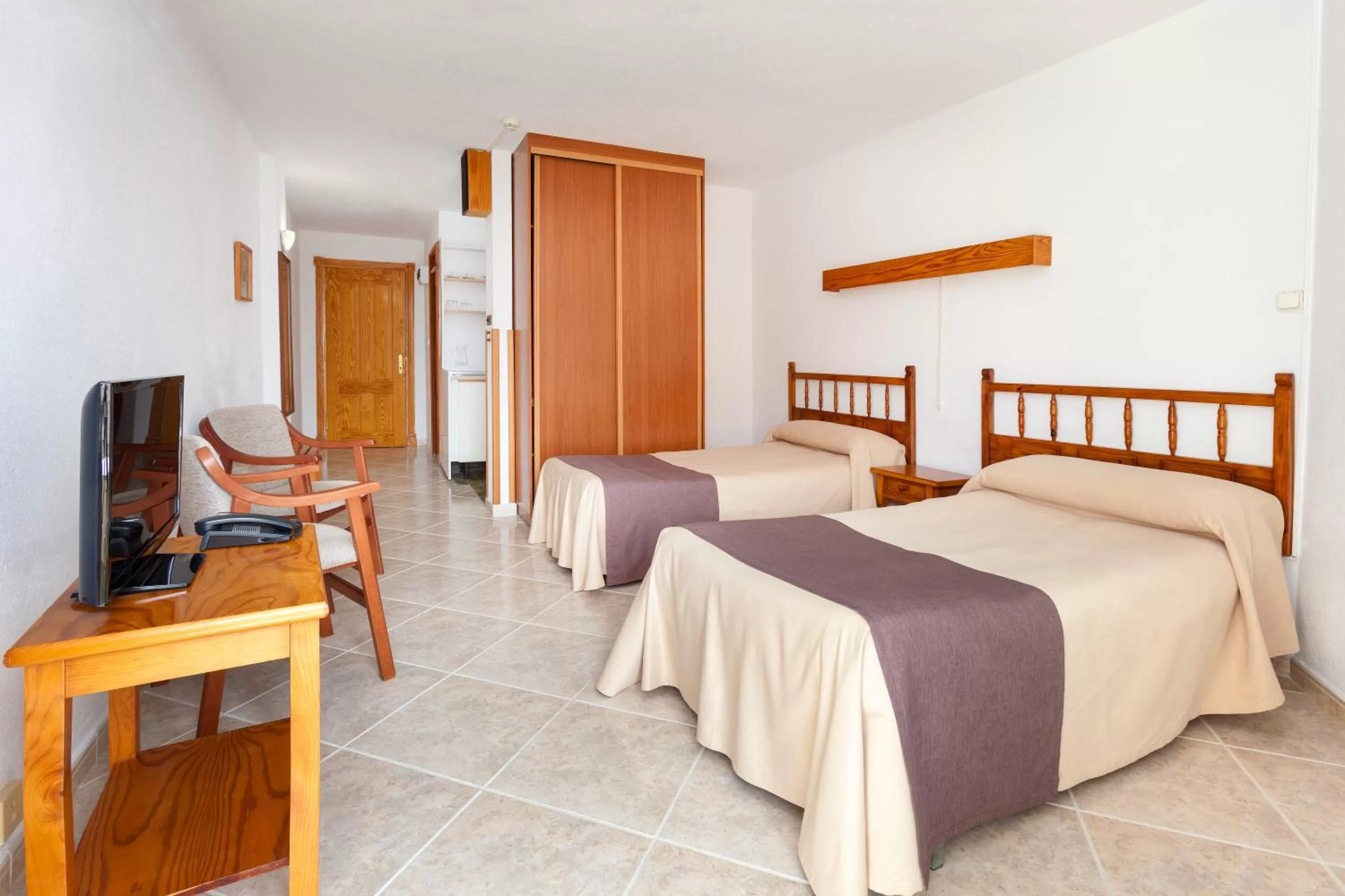 Photo of the whole room, Bed in Hotel Panoramica Garden