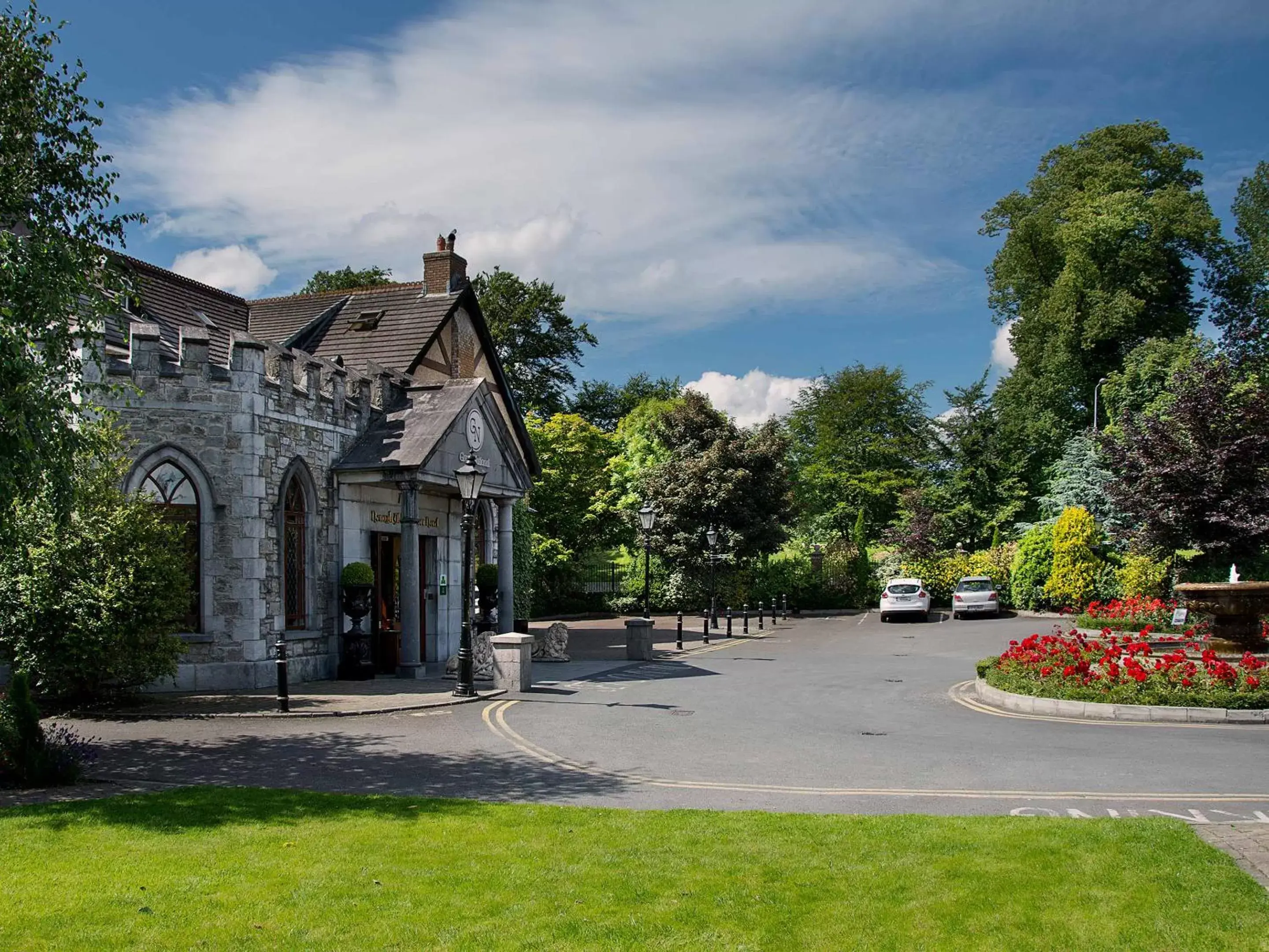 Facade/entrance, Garden in Abbey Court