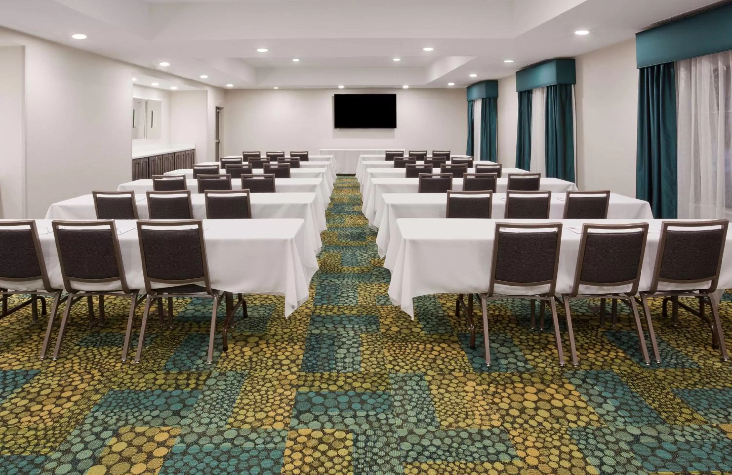 Meeting/conference room in Hampton Inn & Suites Sioux City South, IA