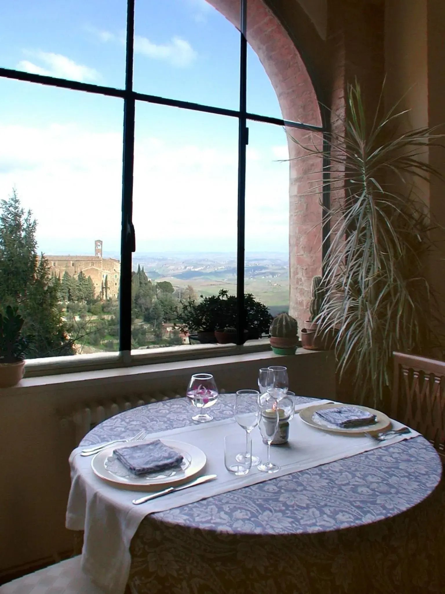 Restaurant/places to eat in Albergo Il Giglio