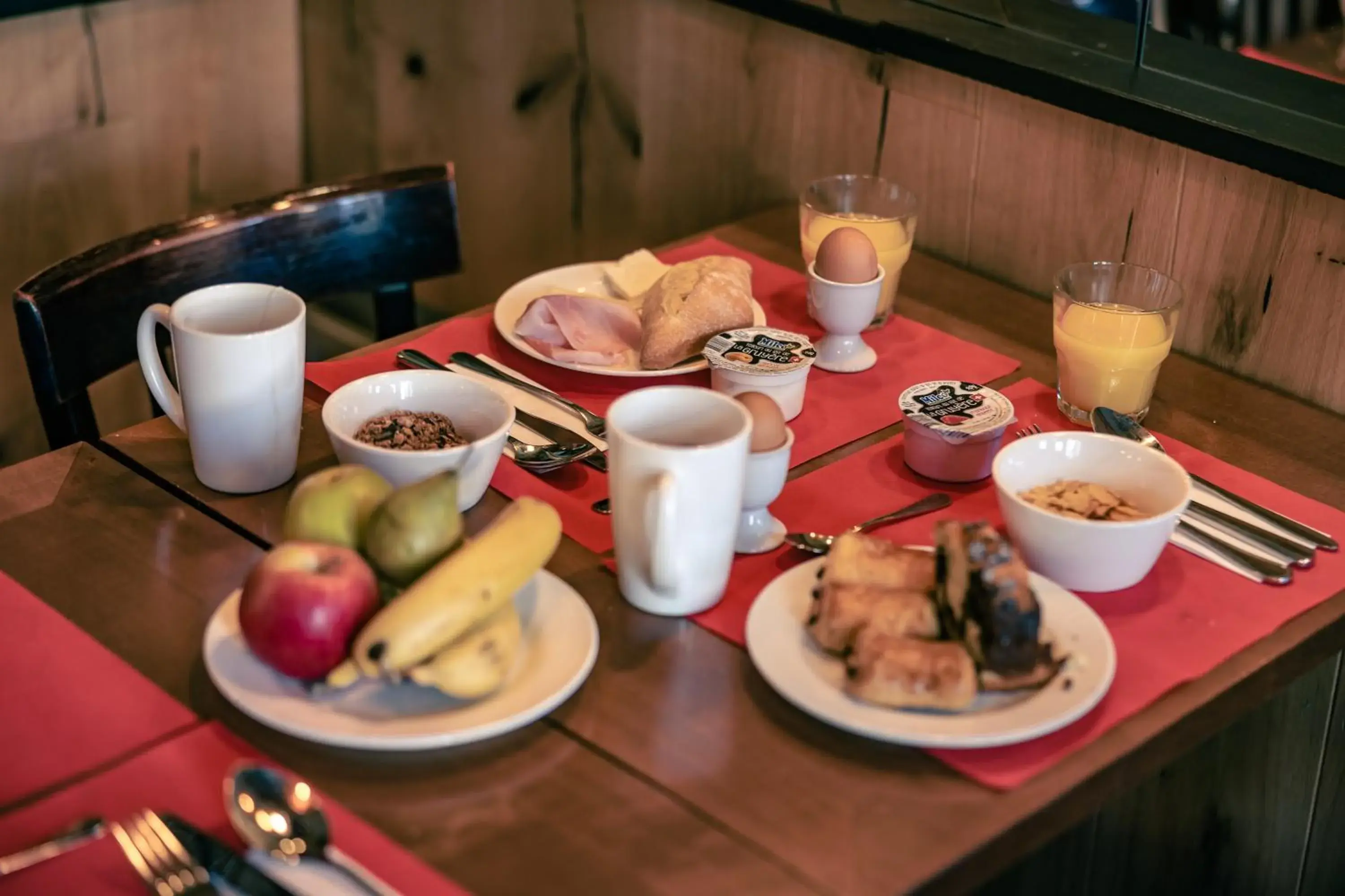 Breakfast in Tralala Hotel Montreux