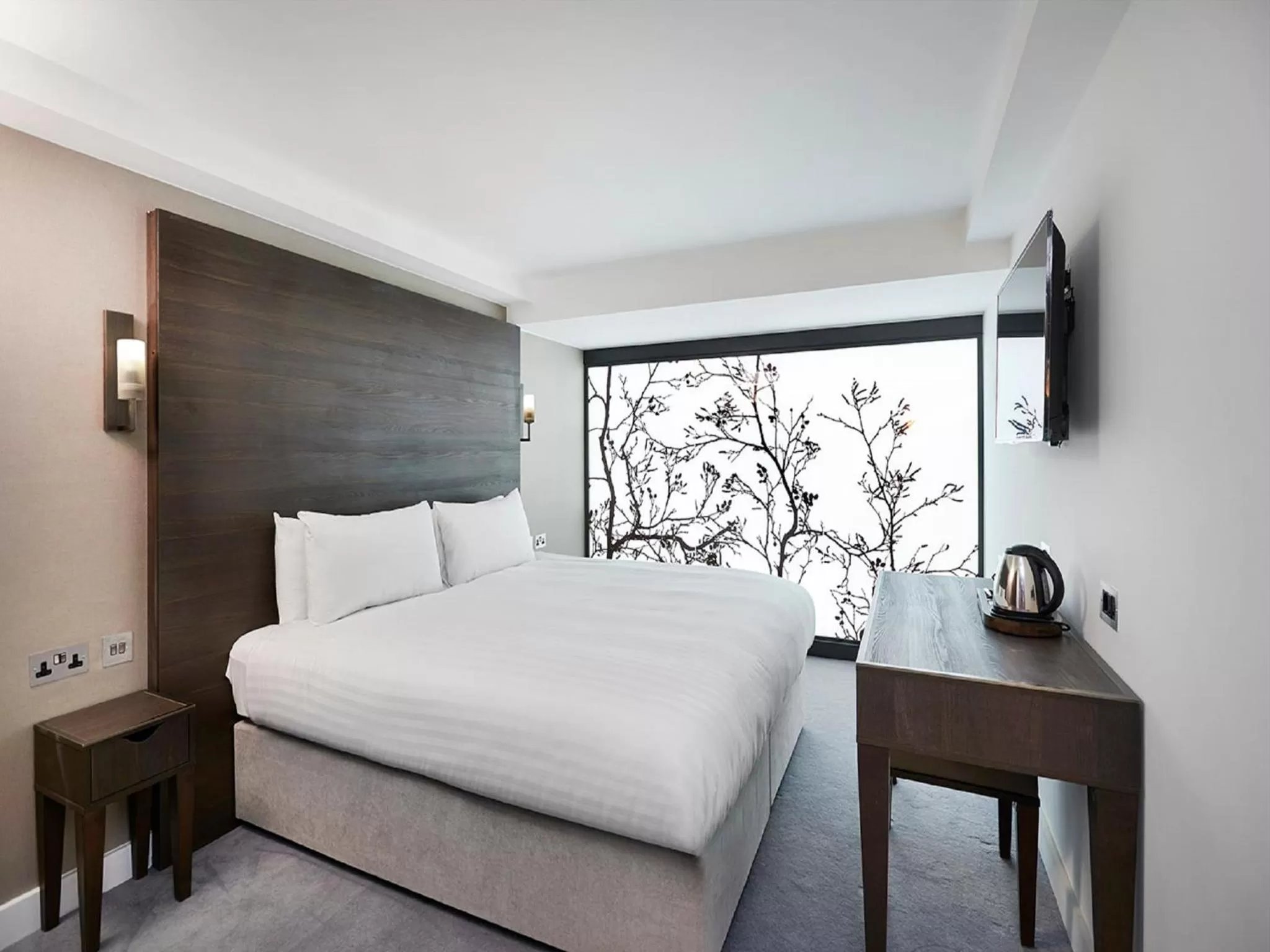 Bed in Central Park Hotel