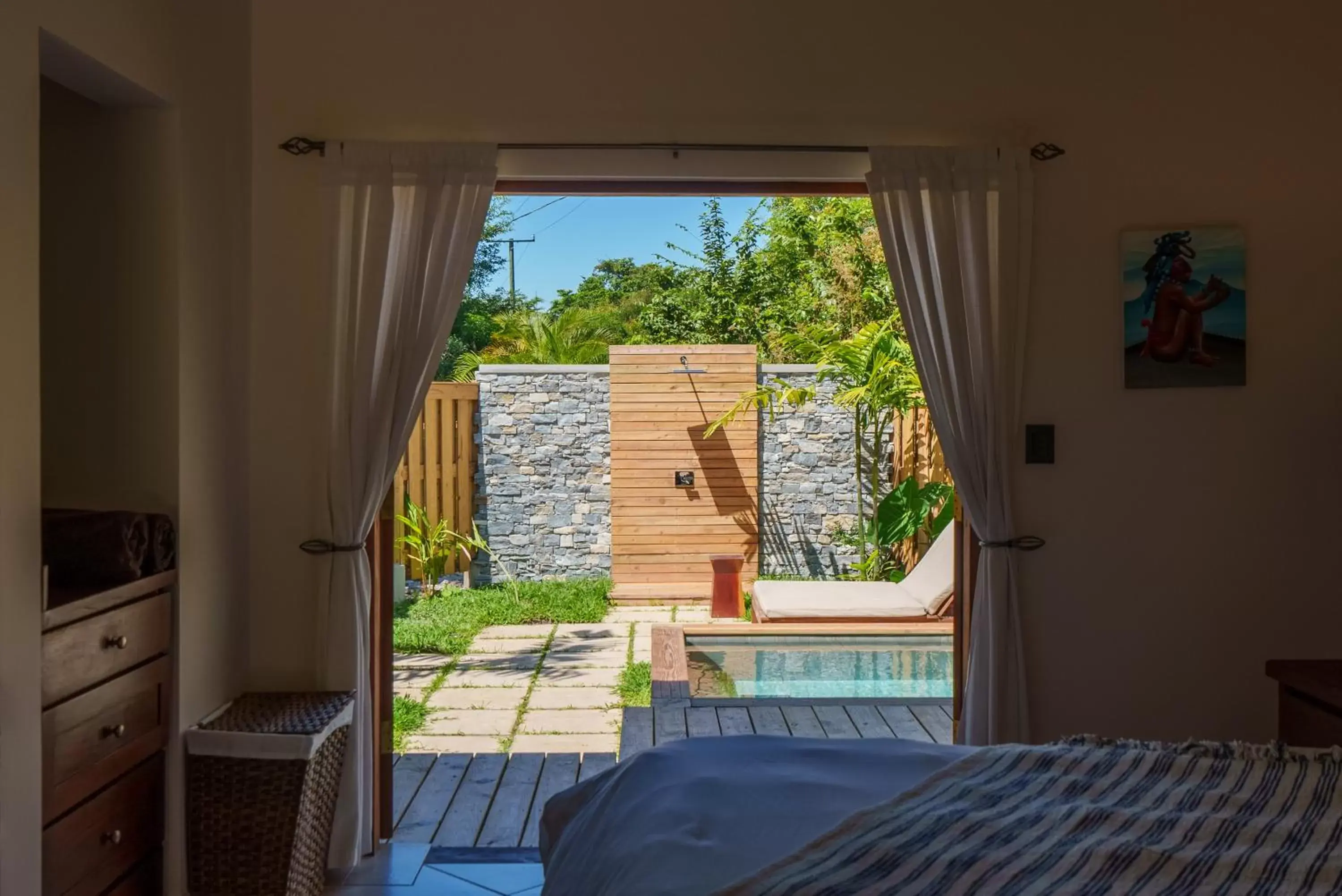 Swimming pool, Bed in Ka'ana Resort & Spa