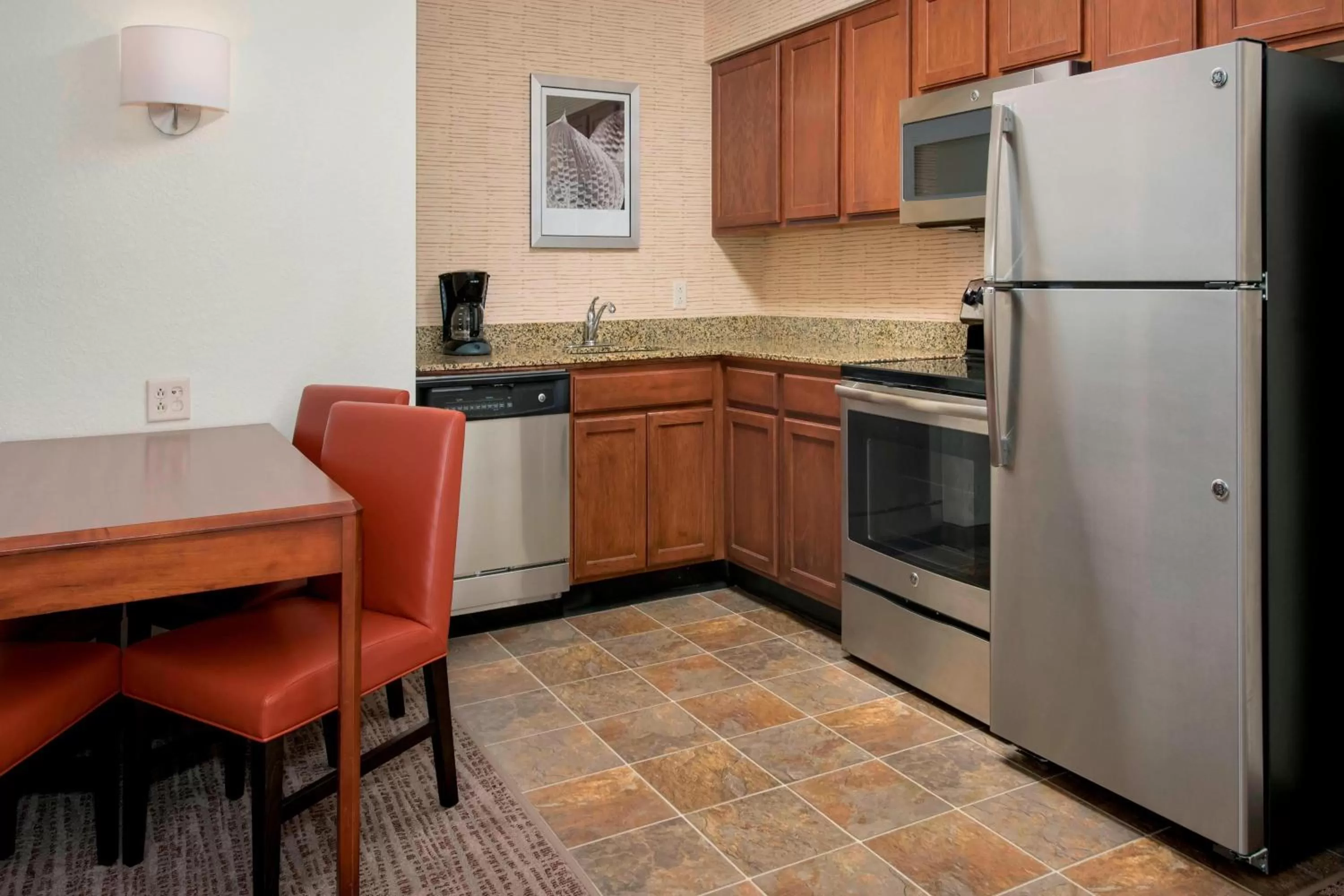 Kitchen or kitchenette in Residence Inn Long Island Hauppauge/Islandia