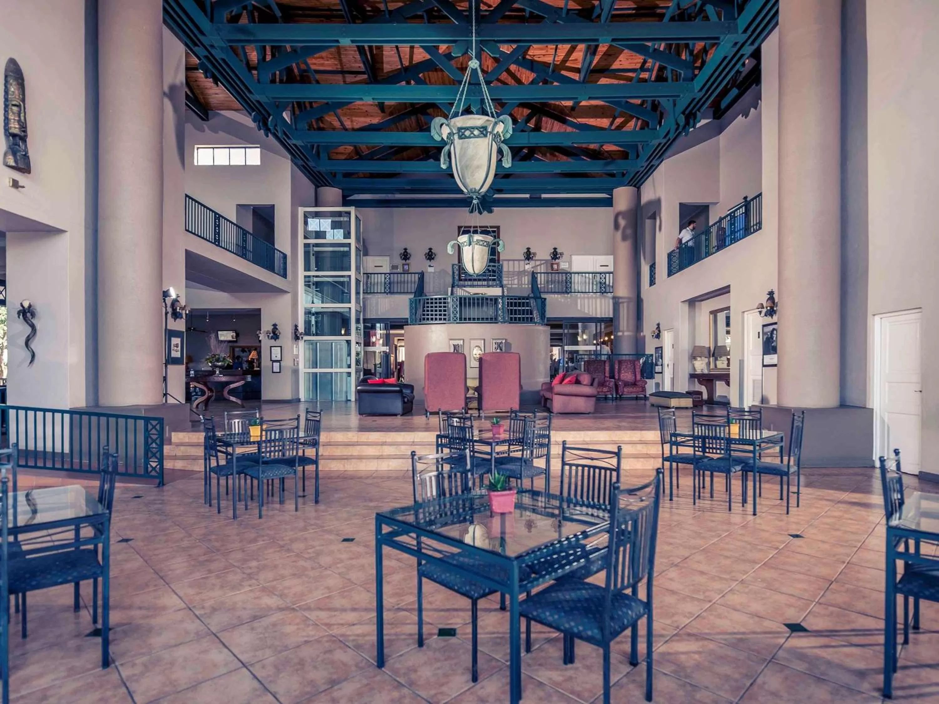 Property building in Mercure Hotel Nelspruit