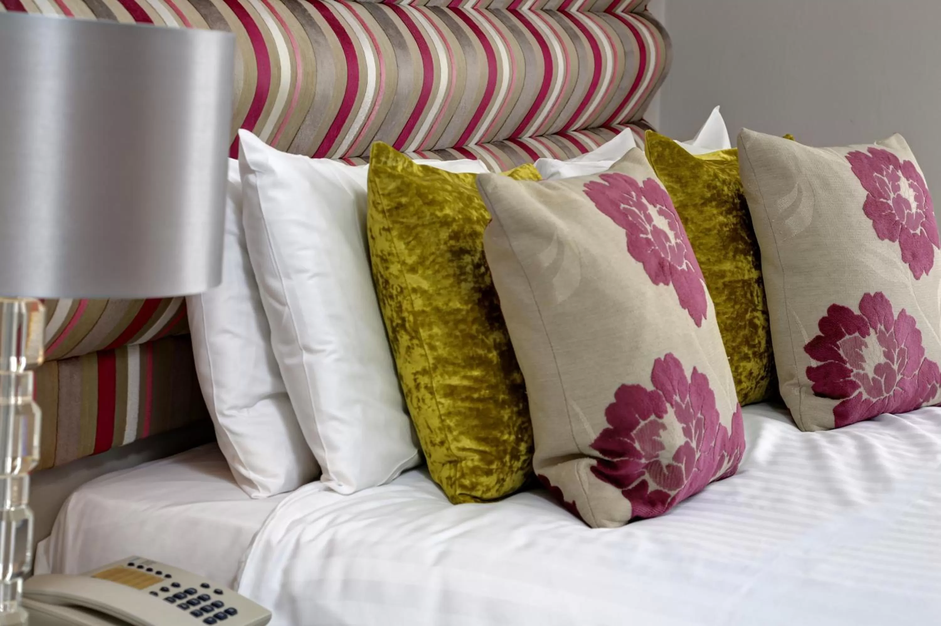 Bedroom, Bed in Best Western Brook Hotel