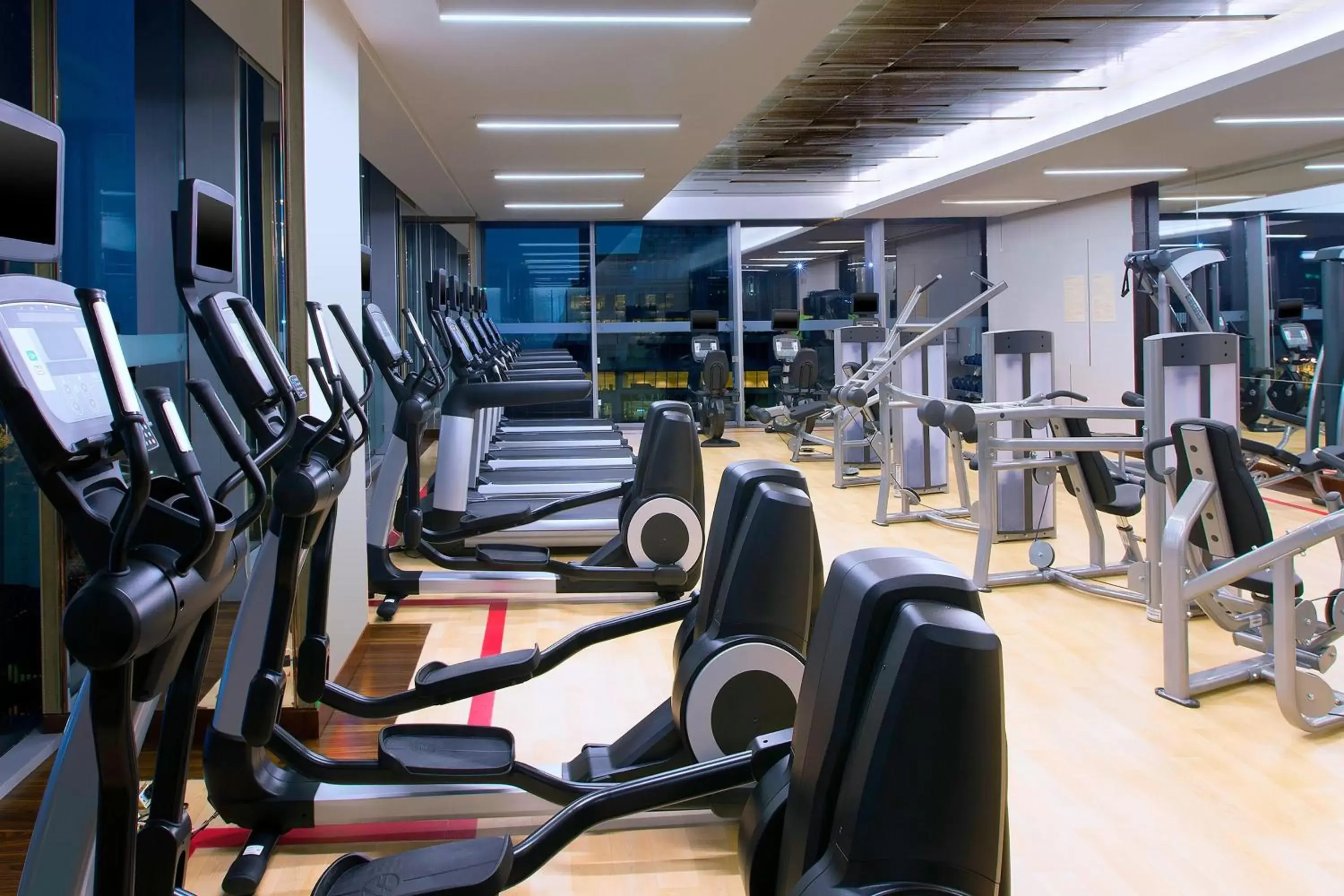 Fitness centre/facilities, Fitness Center/Facilities in Sheraton Qingdao Licang Hotel