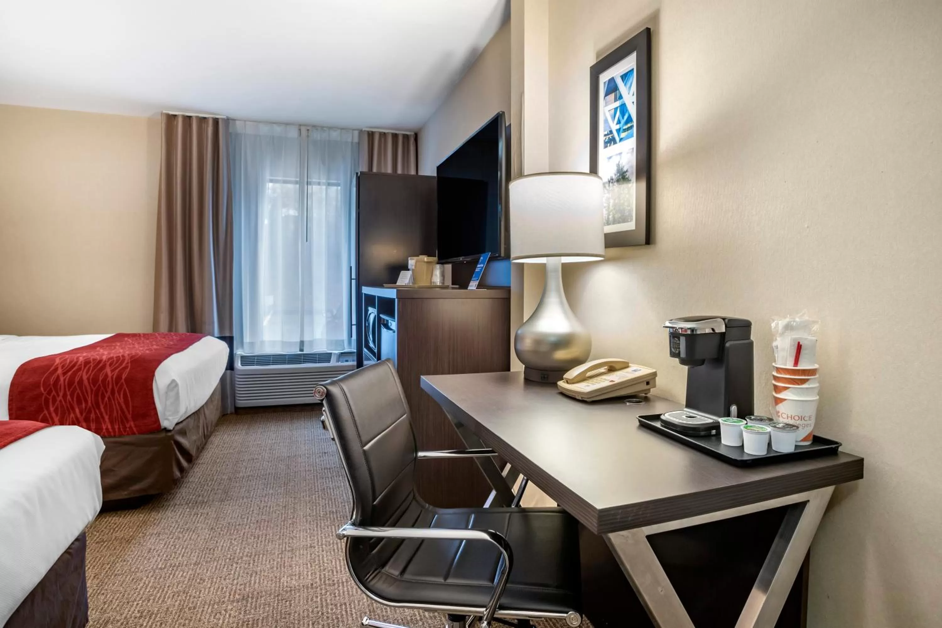 Bedroom in Comfort Inn Towson