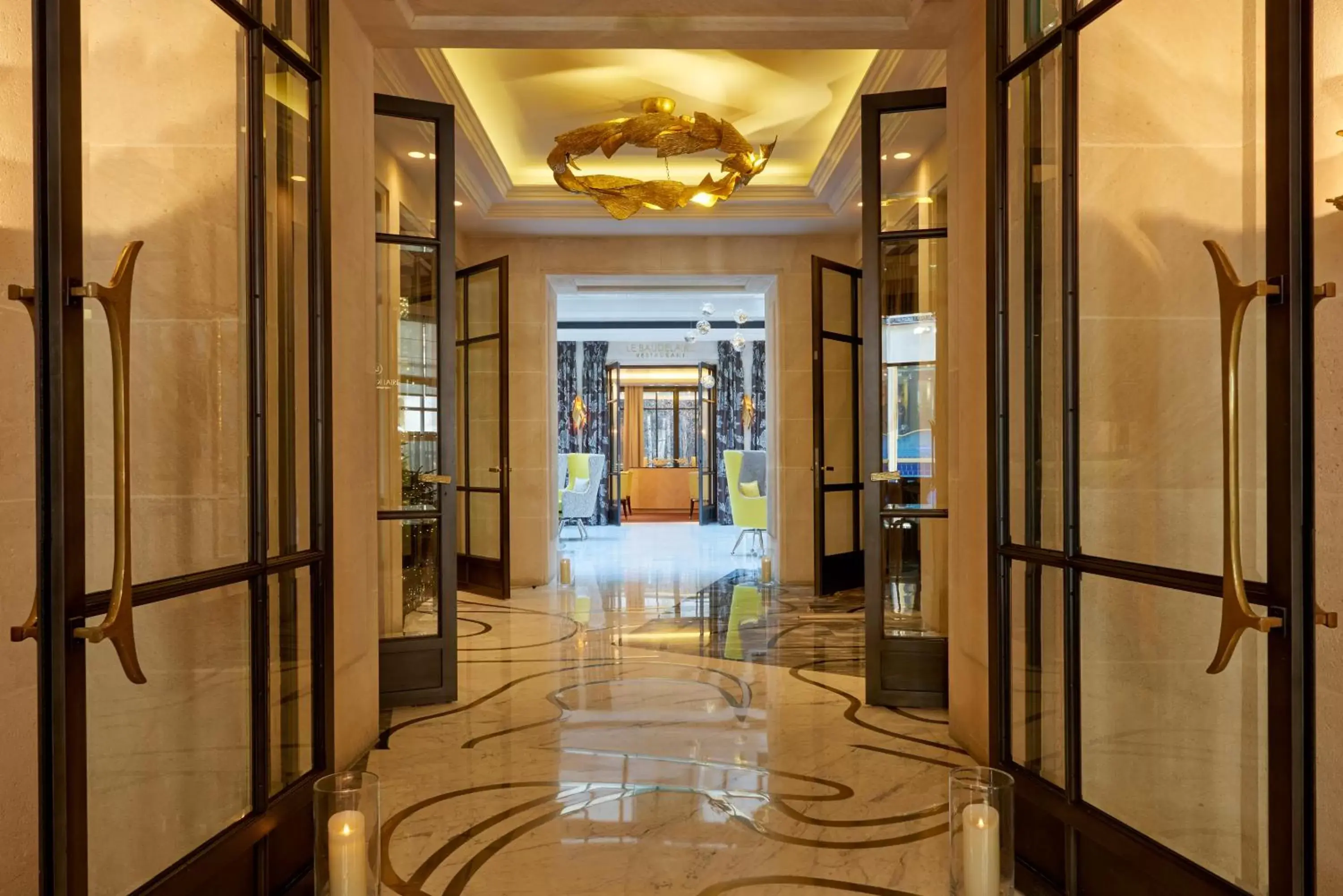Facade/entrance, Lobby/Reception in Le Burgundy Paris
