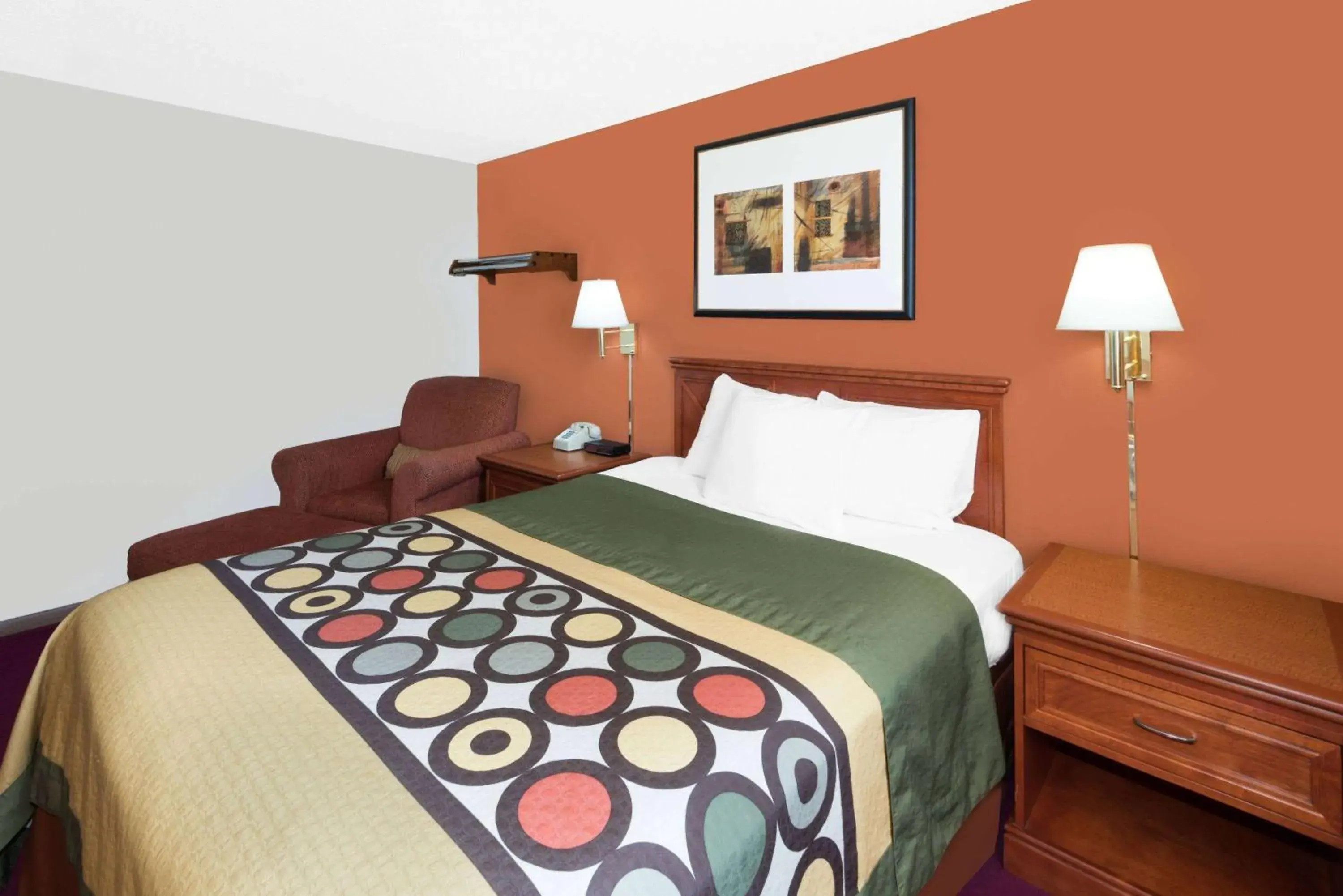 Photo of the whole room, Bed in Super 8 by Wyndham Algona Photo of the whole room, Bed in Super 8 by Wyndham Algona