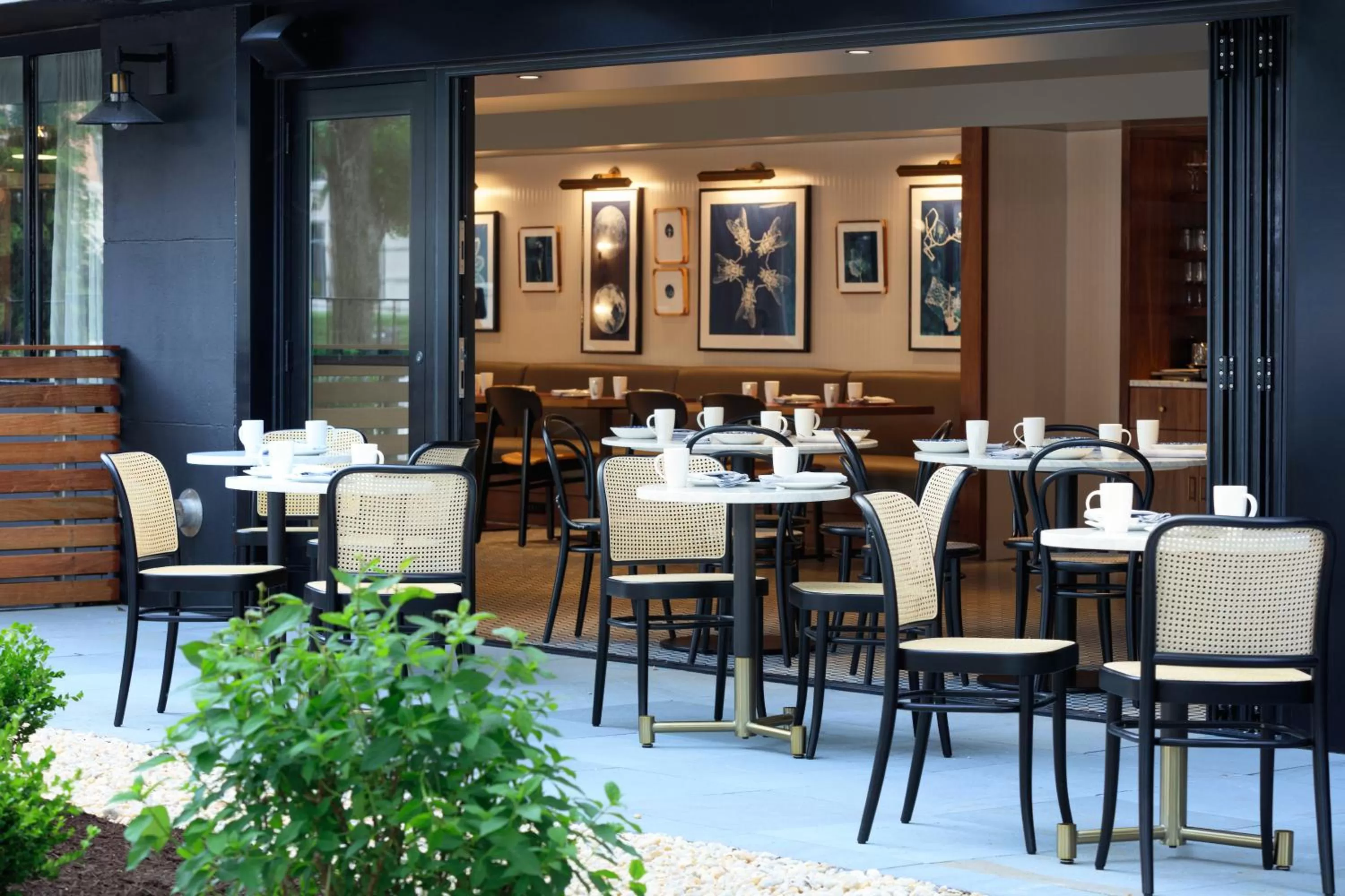 Restaurant/places to eat in Kimpton Banneker Hotel by IHG