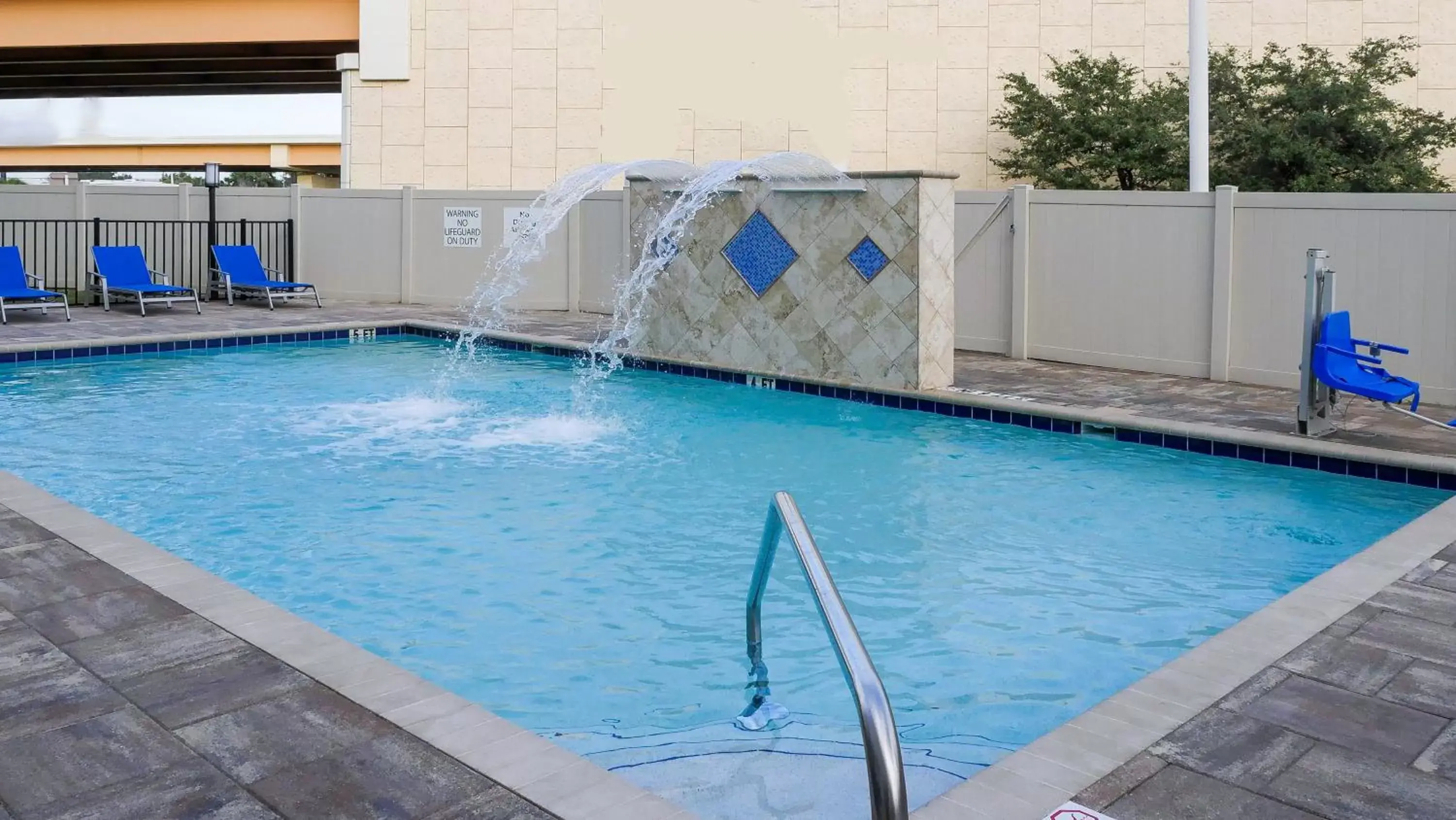 Swimming Pool in Holiday Inn Express & Suites - Tampa East - Ybor City, an IHG Hotel