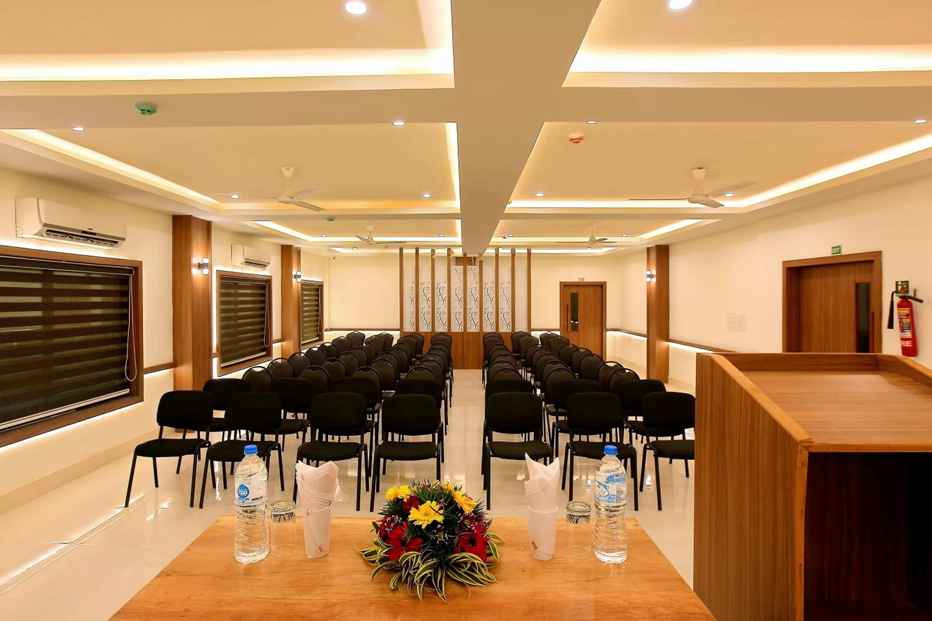 Banquet/Function facilities, Restaurant/Places to Eat in Hotel Heyday