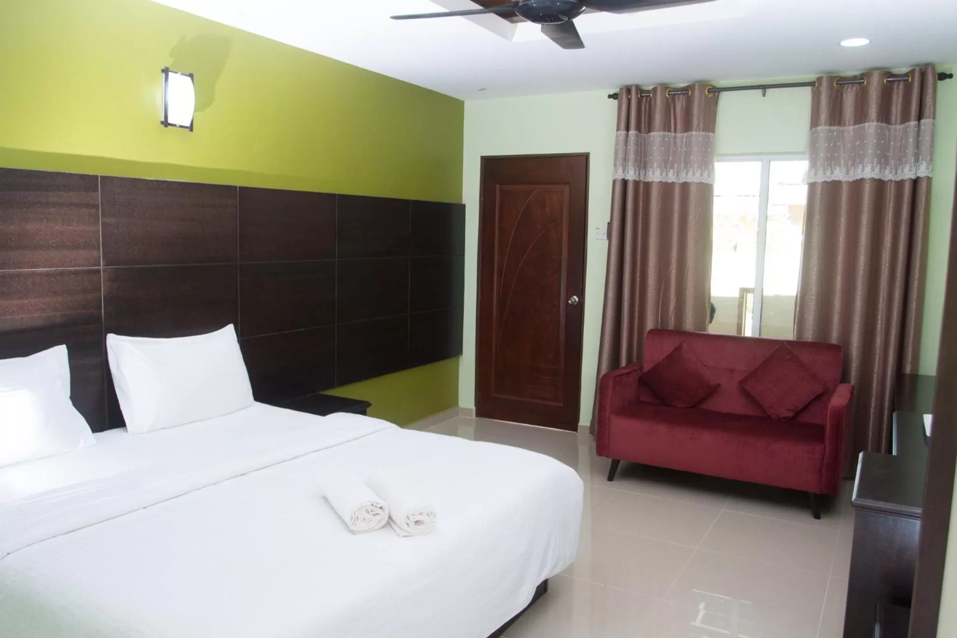 Bed in Chuu Pun Village Resort