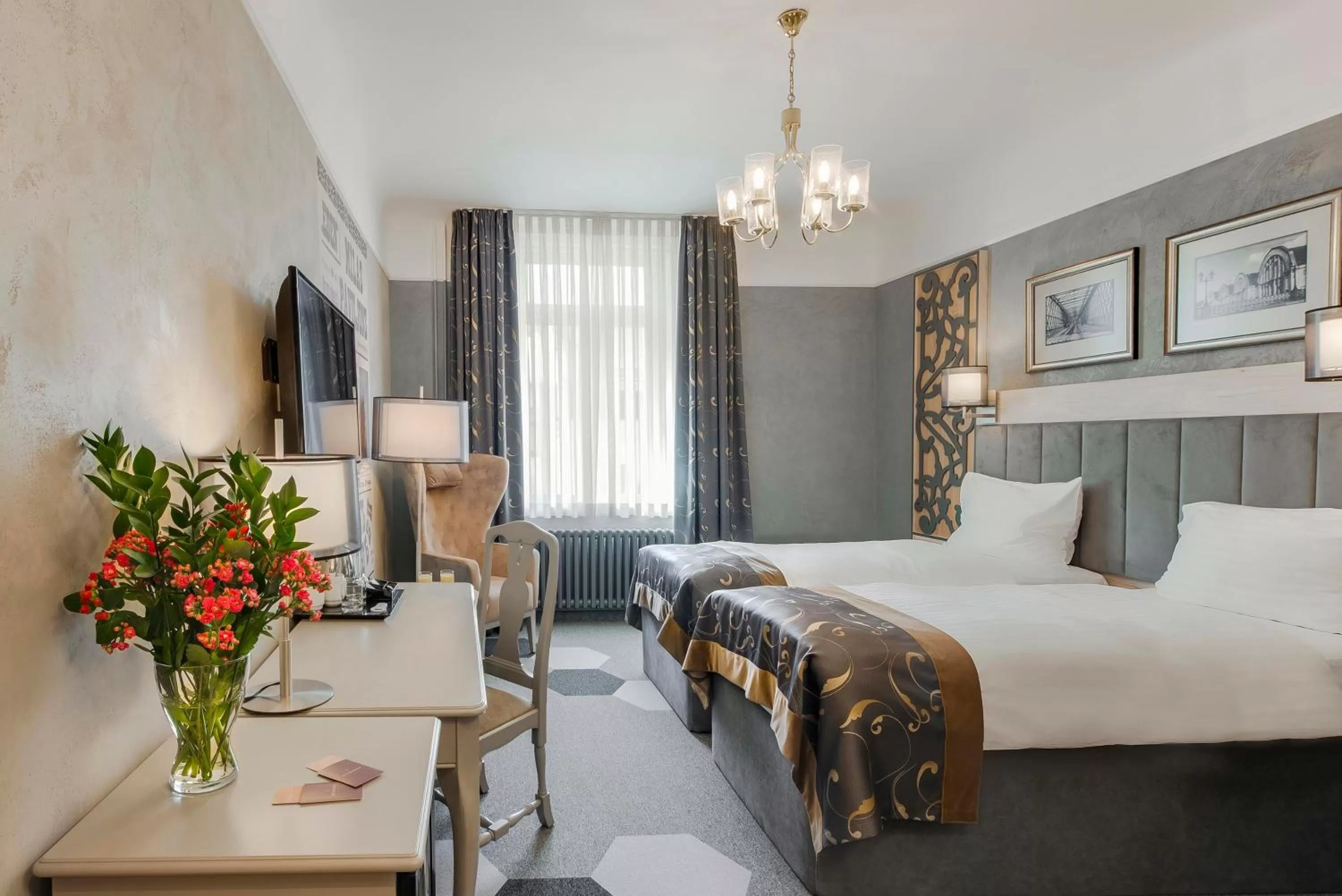 Standard Twin Room in Eurostars Metropole