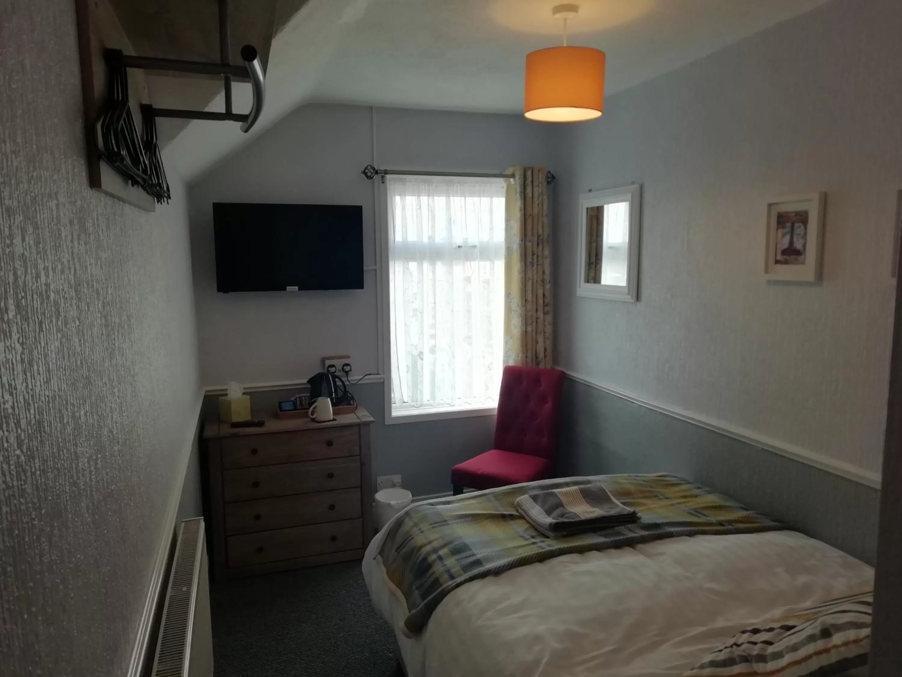 TV and multimedia, Bed in Shirley Heights Hotel