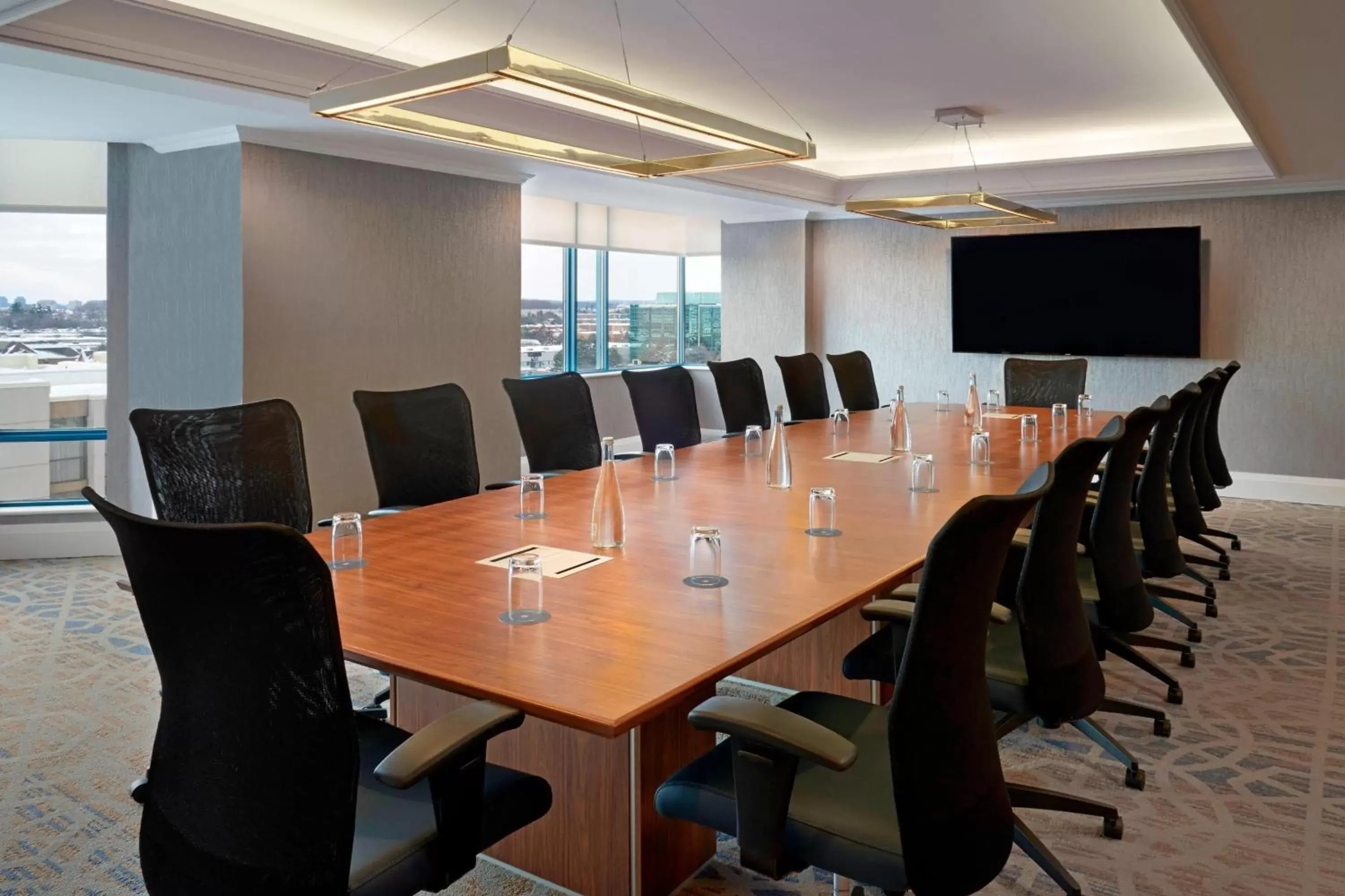 Meeting/conference room in Sheraton Parkway Toronto North Hotel & Suites