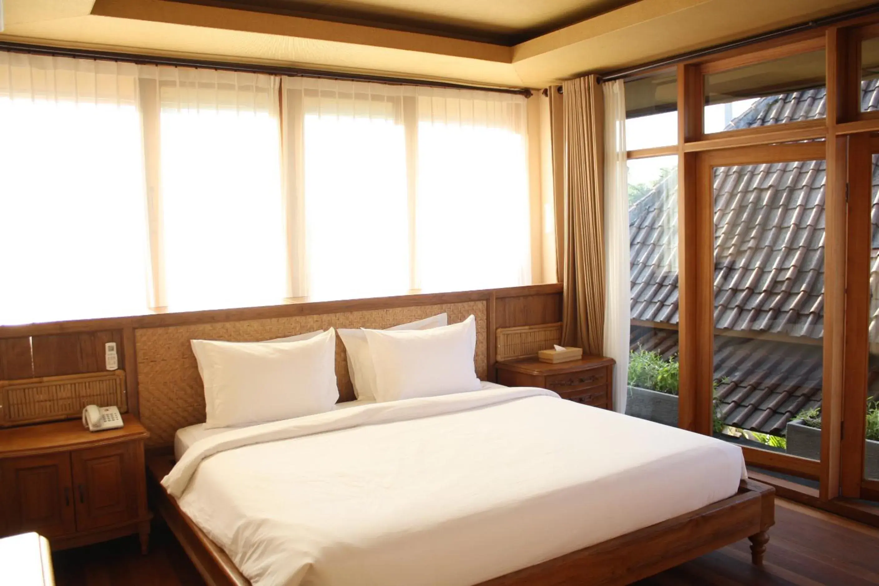 Bathroom, Bed in Graha Sandat Villas