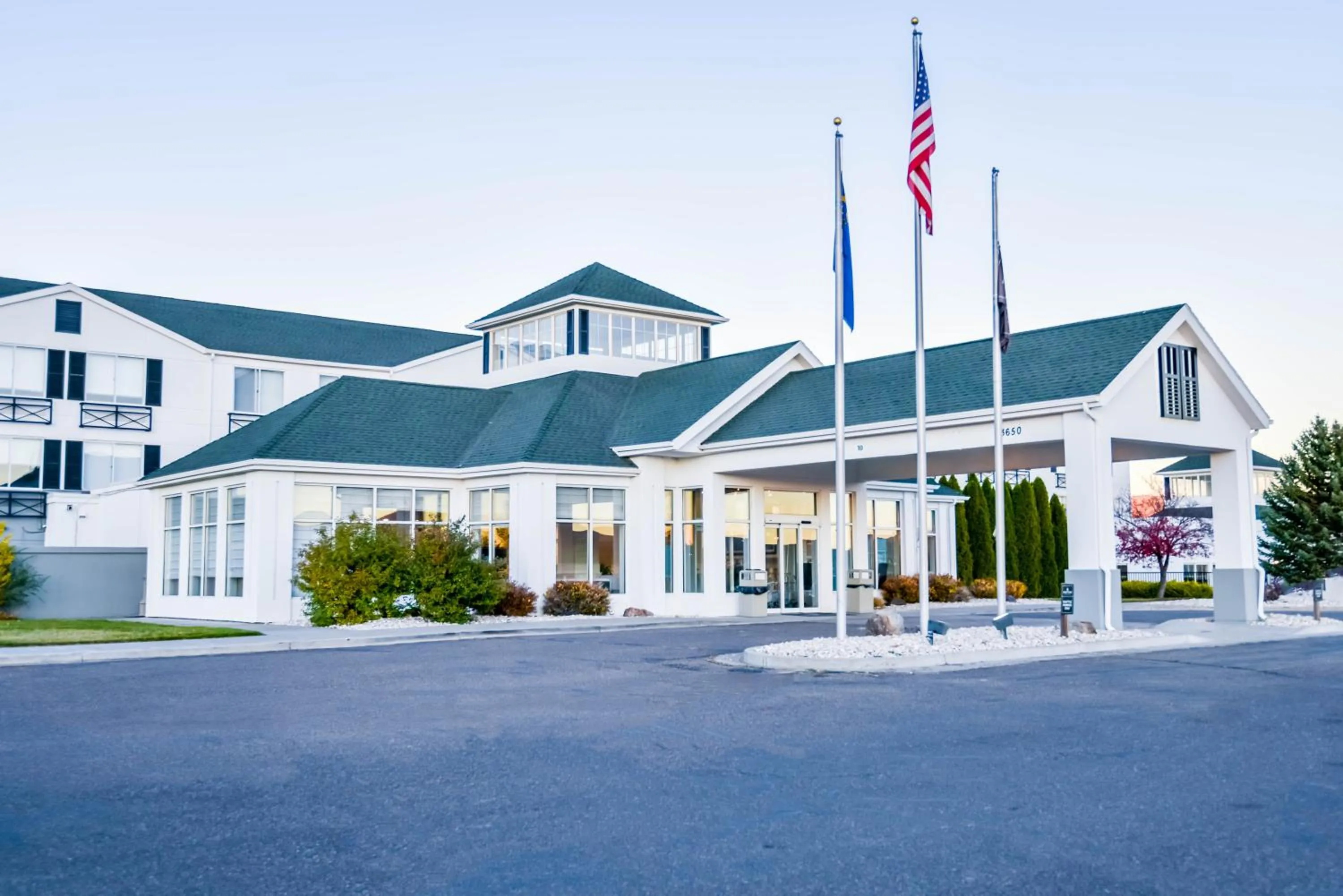 Property building in Shutters Hotel