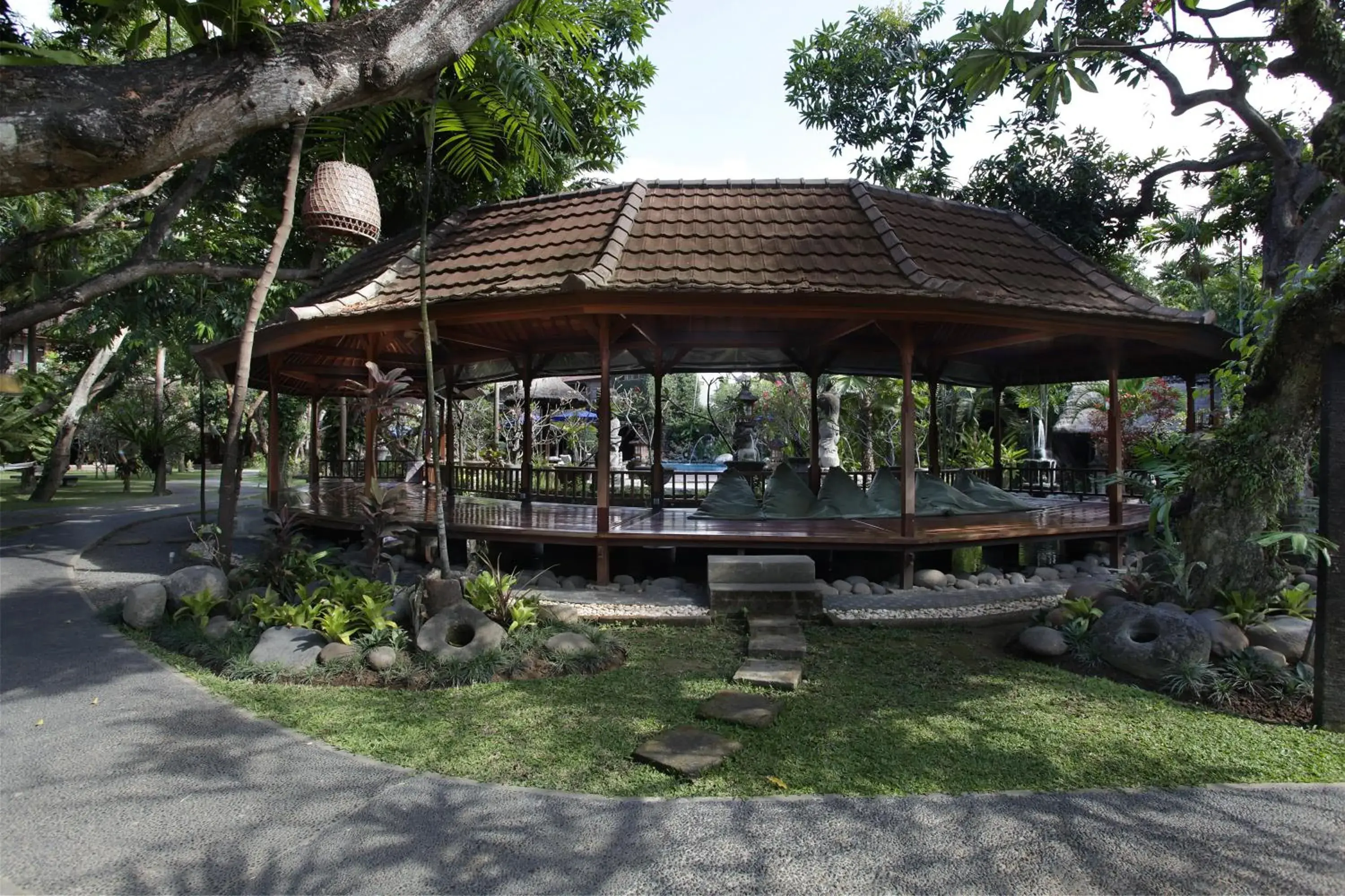 Area and facilities, Property Building in Matahari Bungalow Hotel