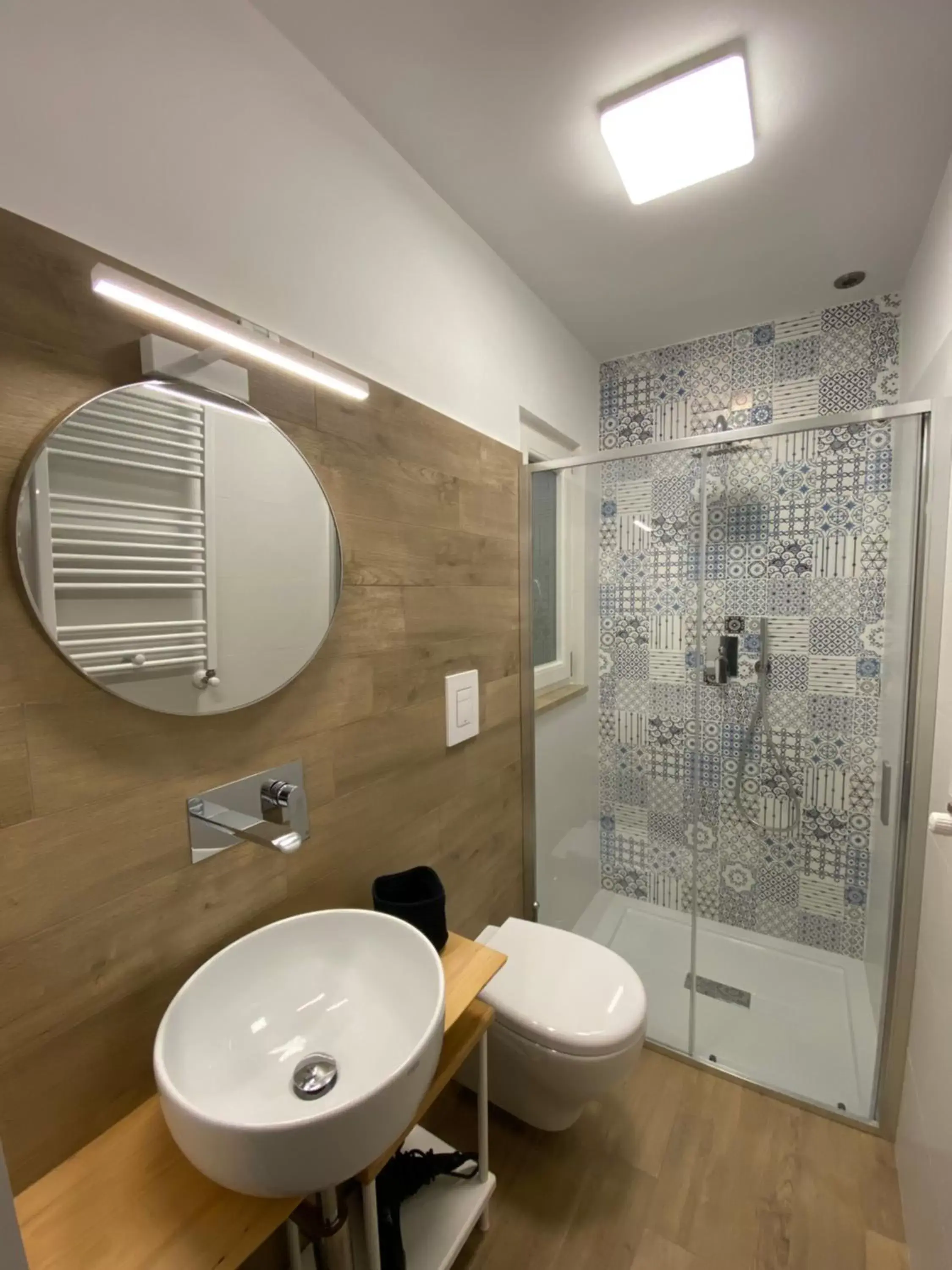 Shower, Bathroom in Novantuno